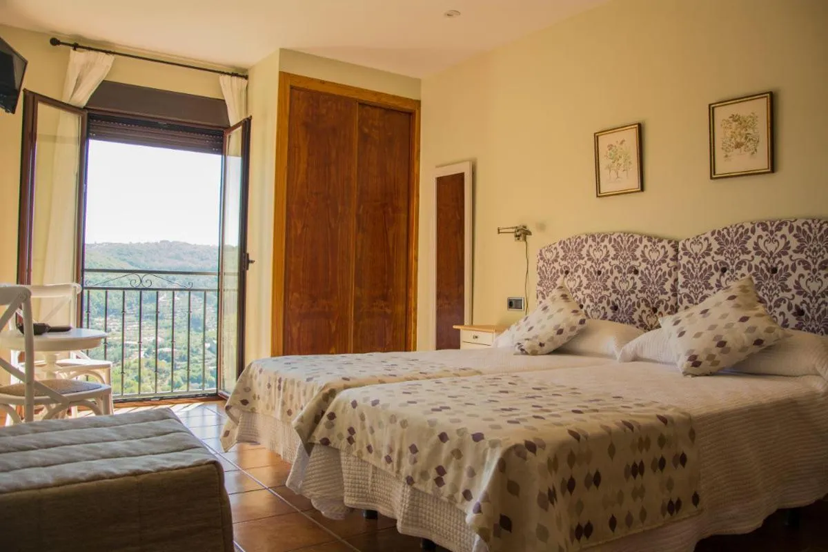 Bed in Casa Rural Fuente El Boticario