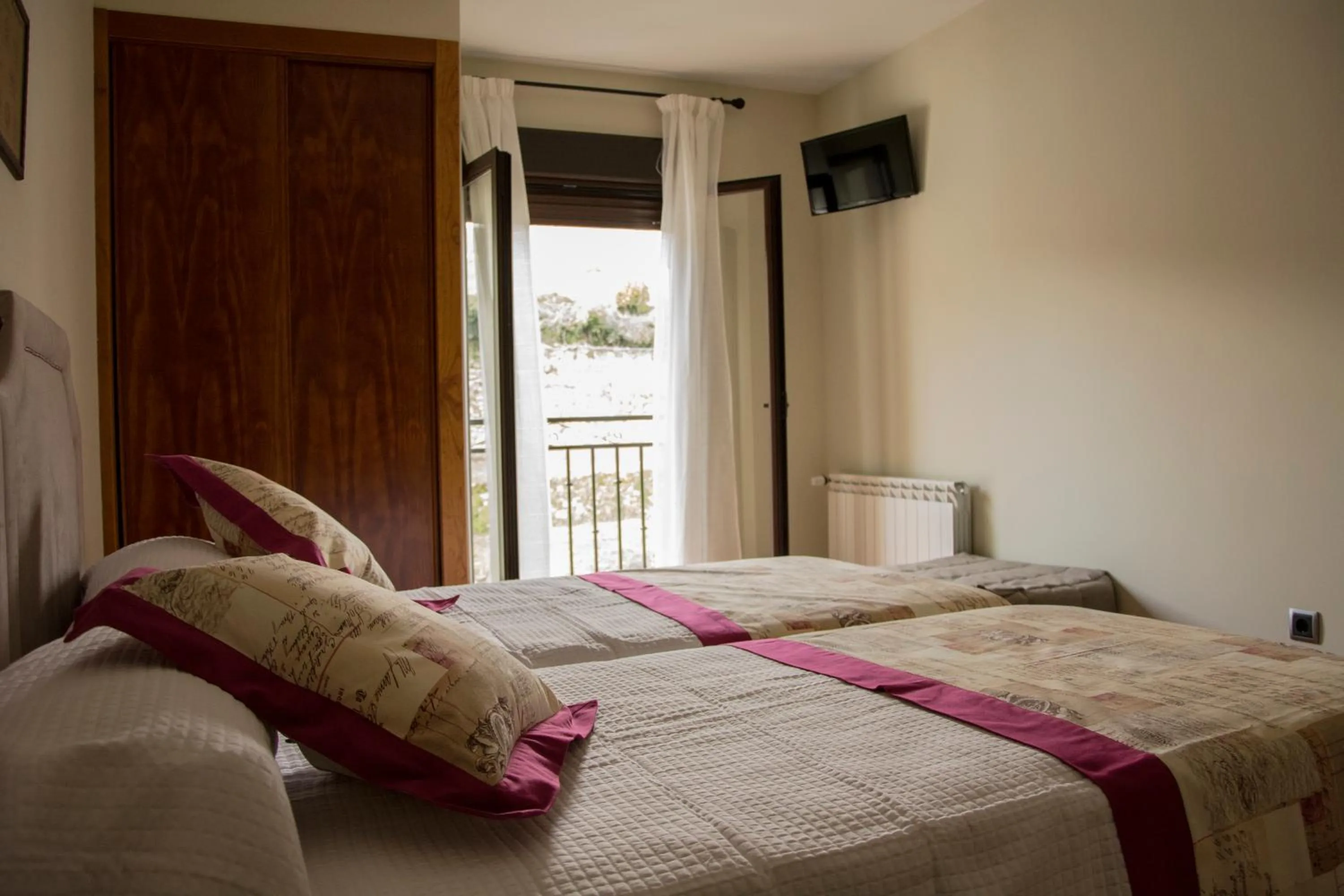 Bed in Casa Rural Fuente El Boticario