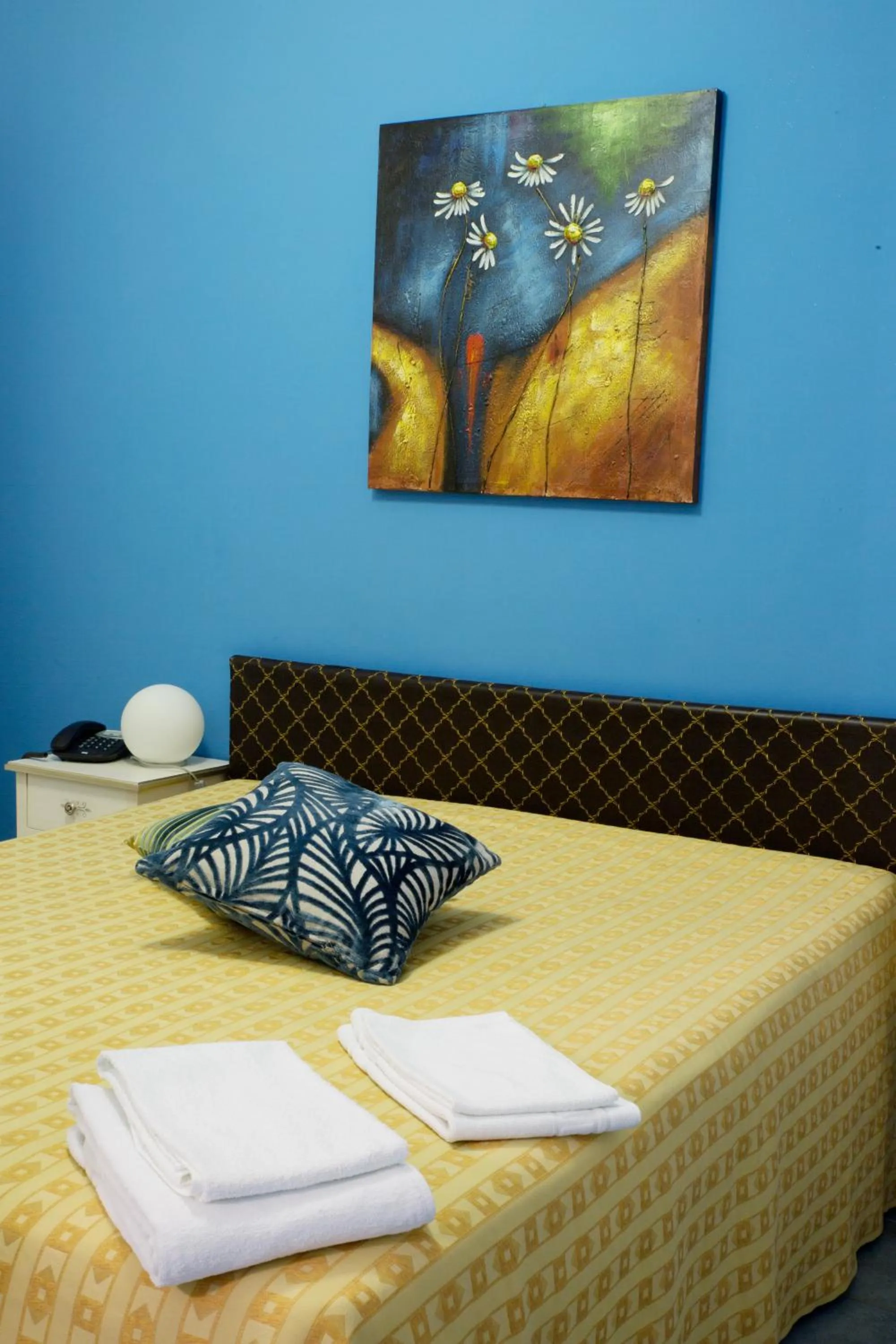 Photo of the whole room, Bed in B&B Il Mandorlo