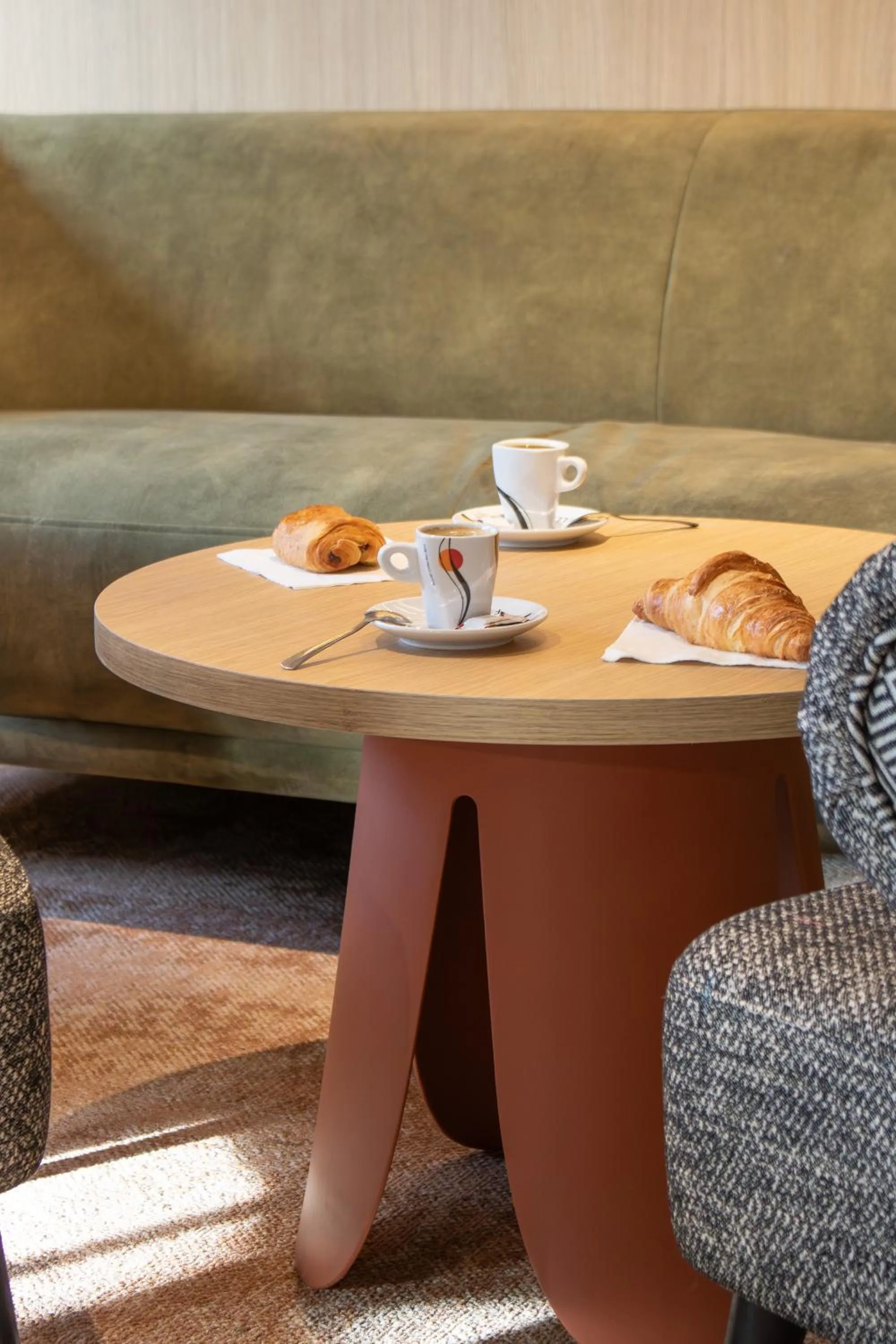 Living room in Brit Hotel Avignon Sud Le Calendal