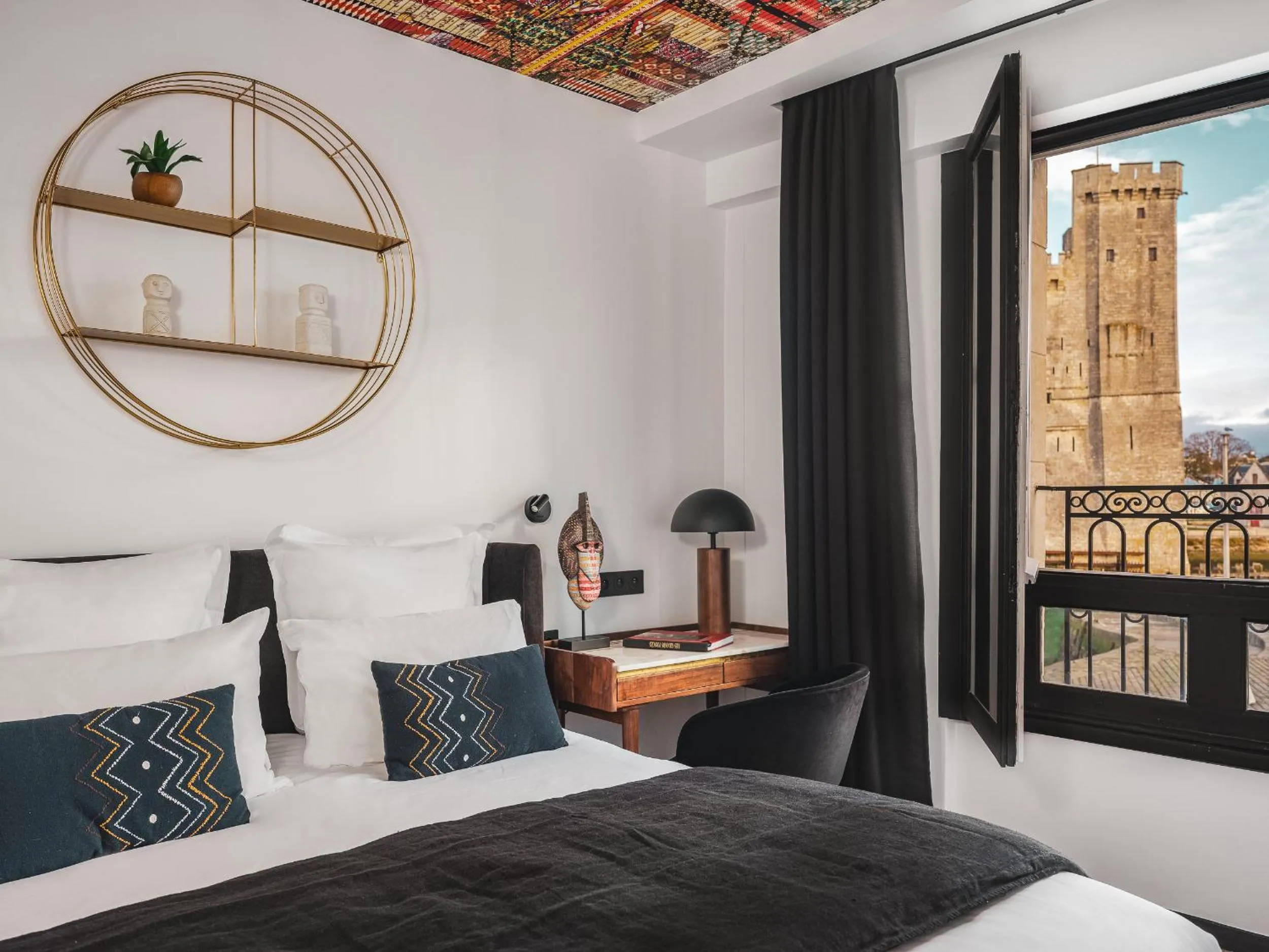 Bedroom, Bed in Maisons du Monde Hôtel & Suites - La Rochelle Vieux Port