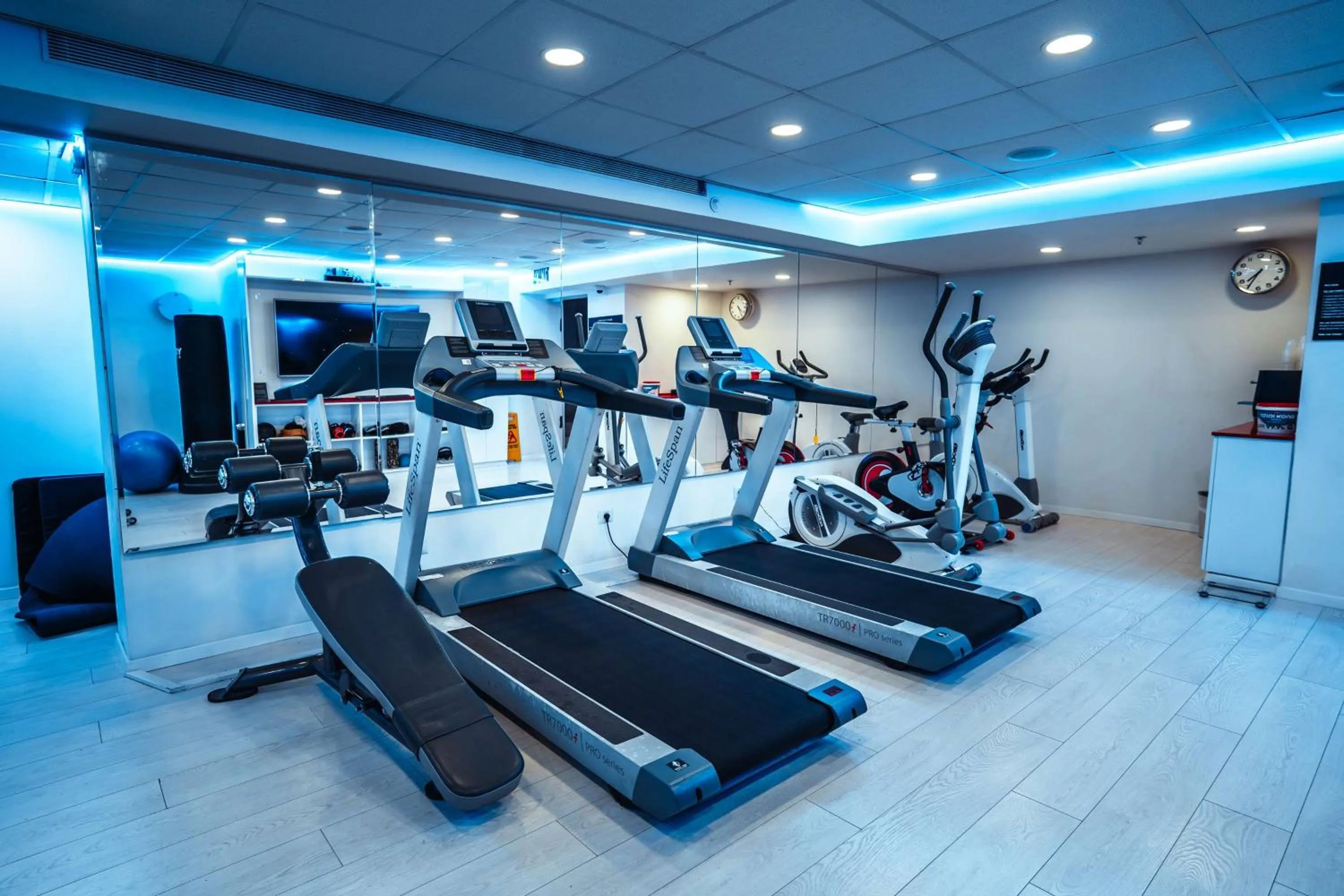 Fitness centre/facilities in Best Western Regency Suites
