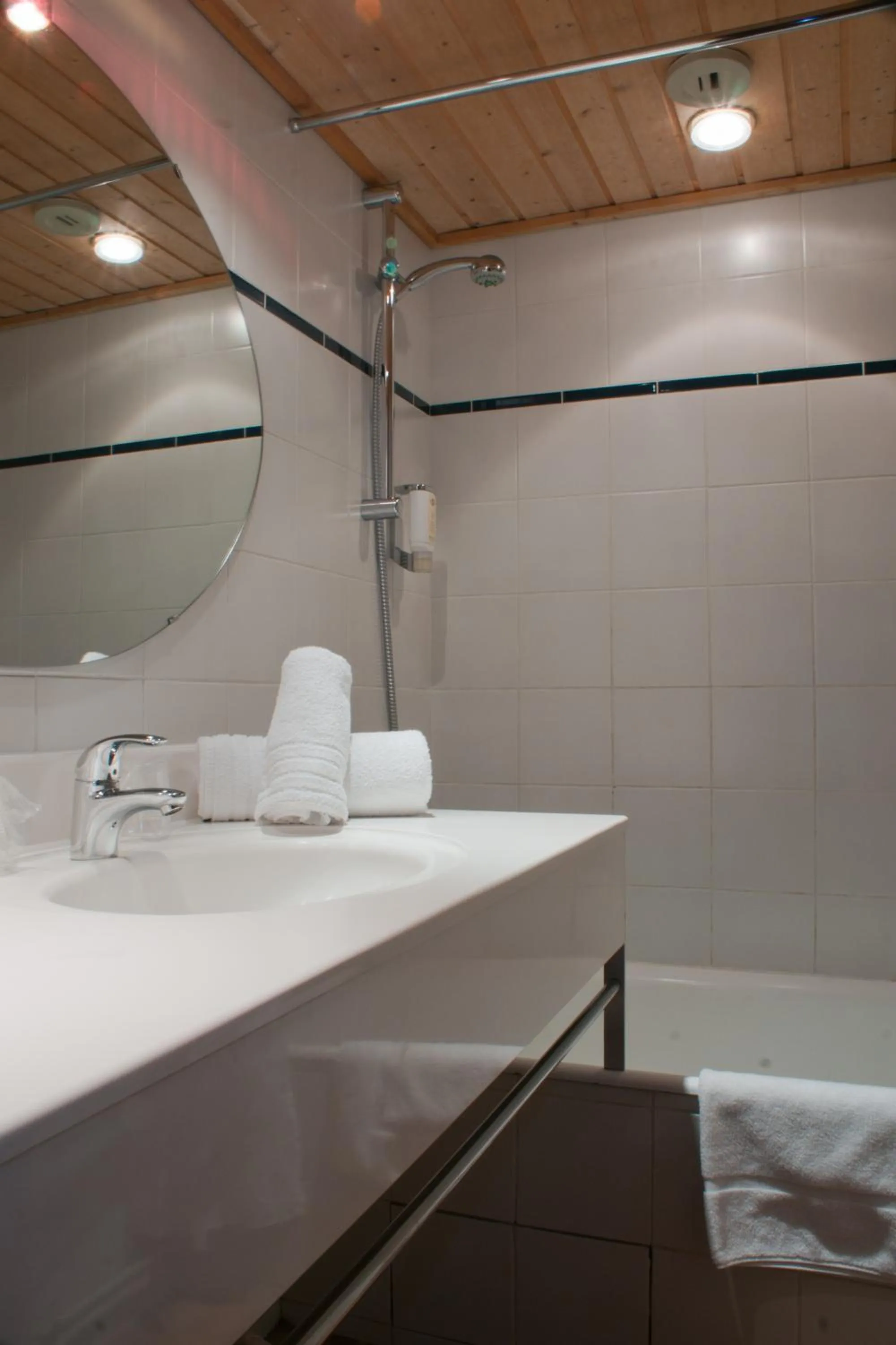 Bathroom in Les Crêtes Blanches