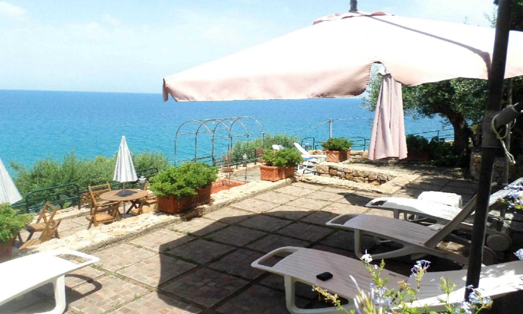 Patio in CH Exclusive Apartments