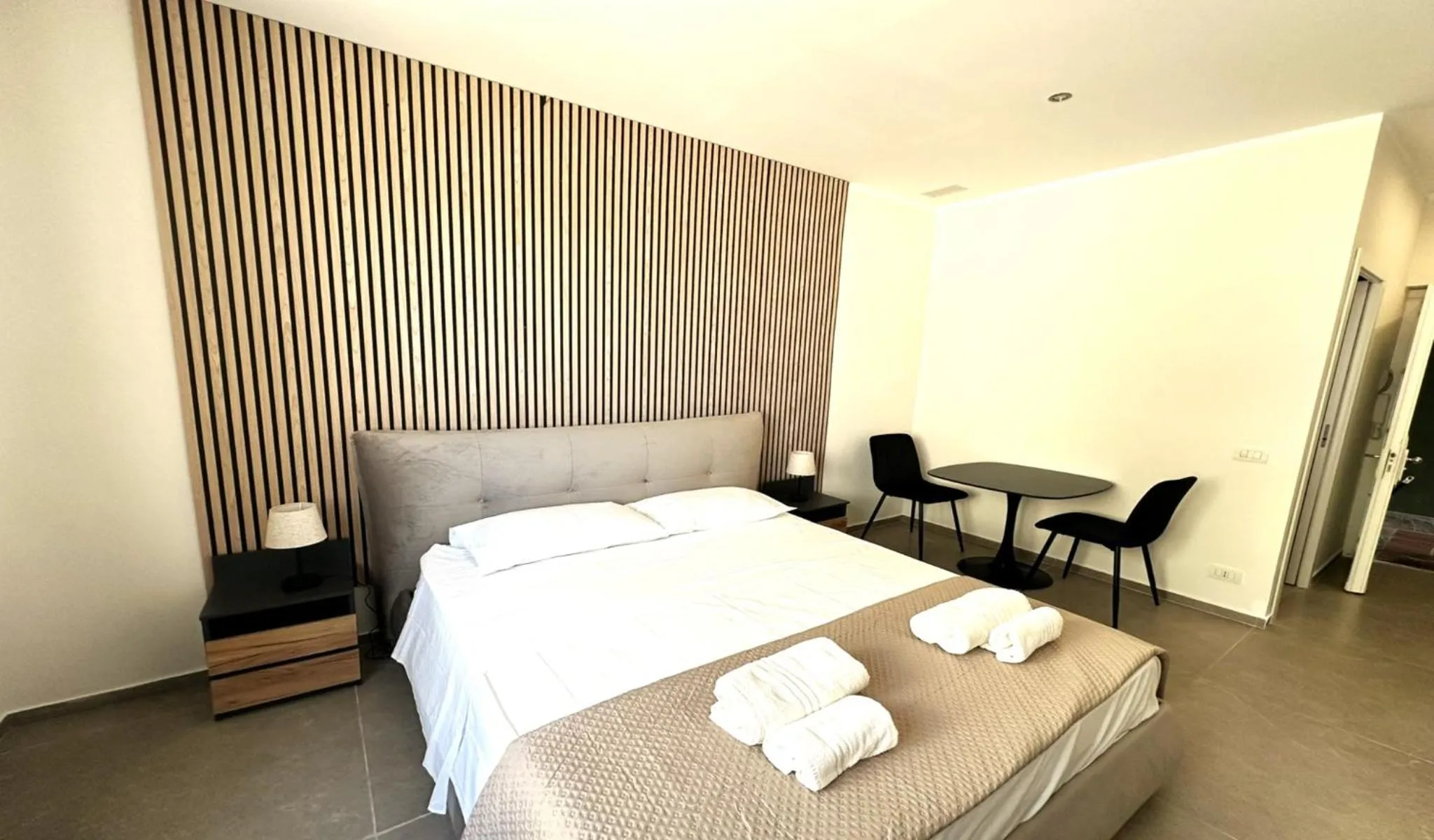 Bedroom, Bed in CH Exclusive Apartments