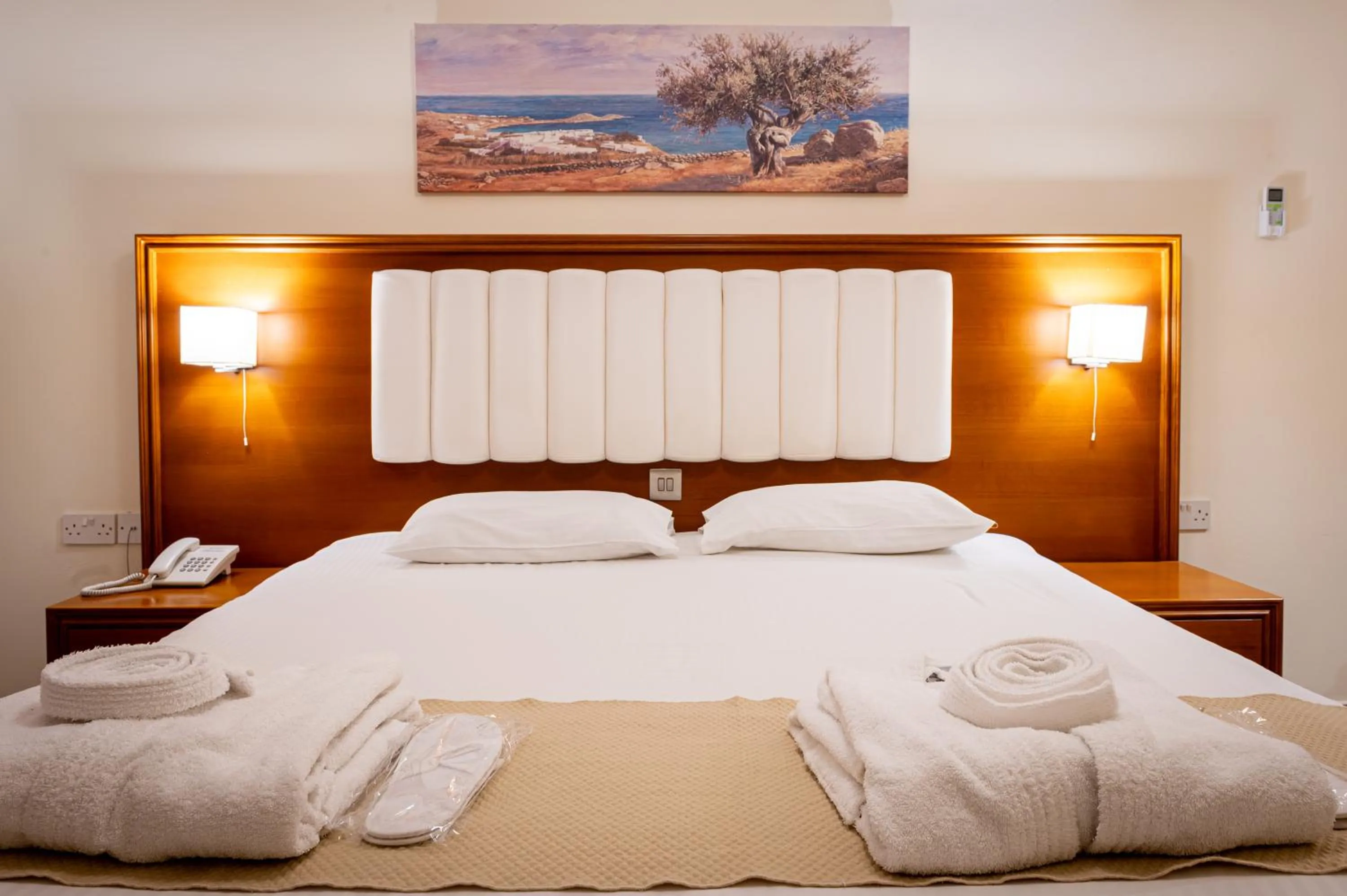 Bed in Kefalos Beach Tourist Village