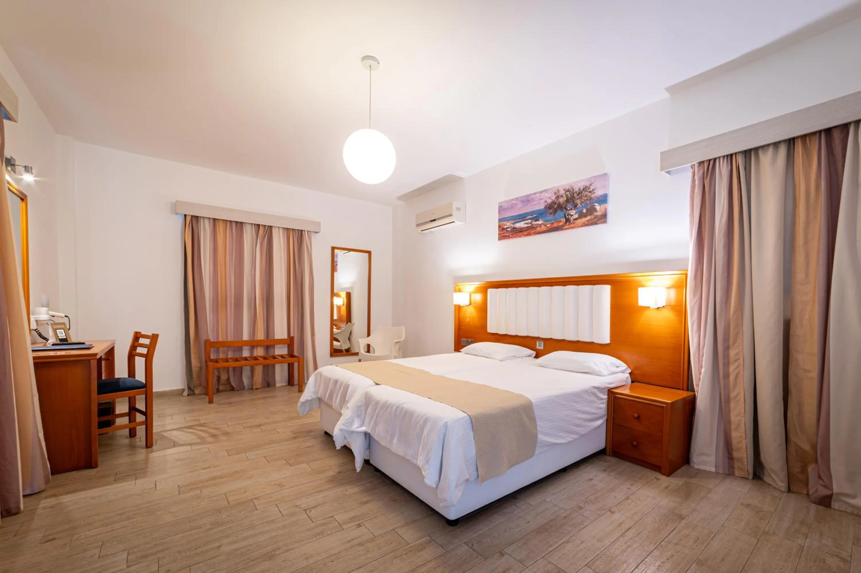 Bed in Kefalos Beach Tourist Village