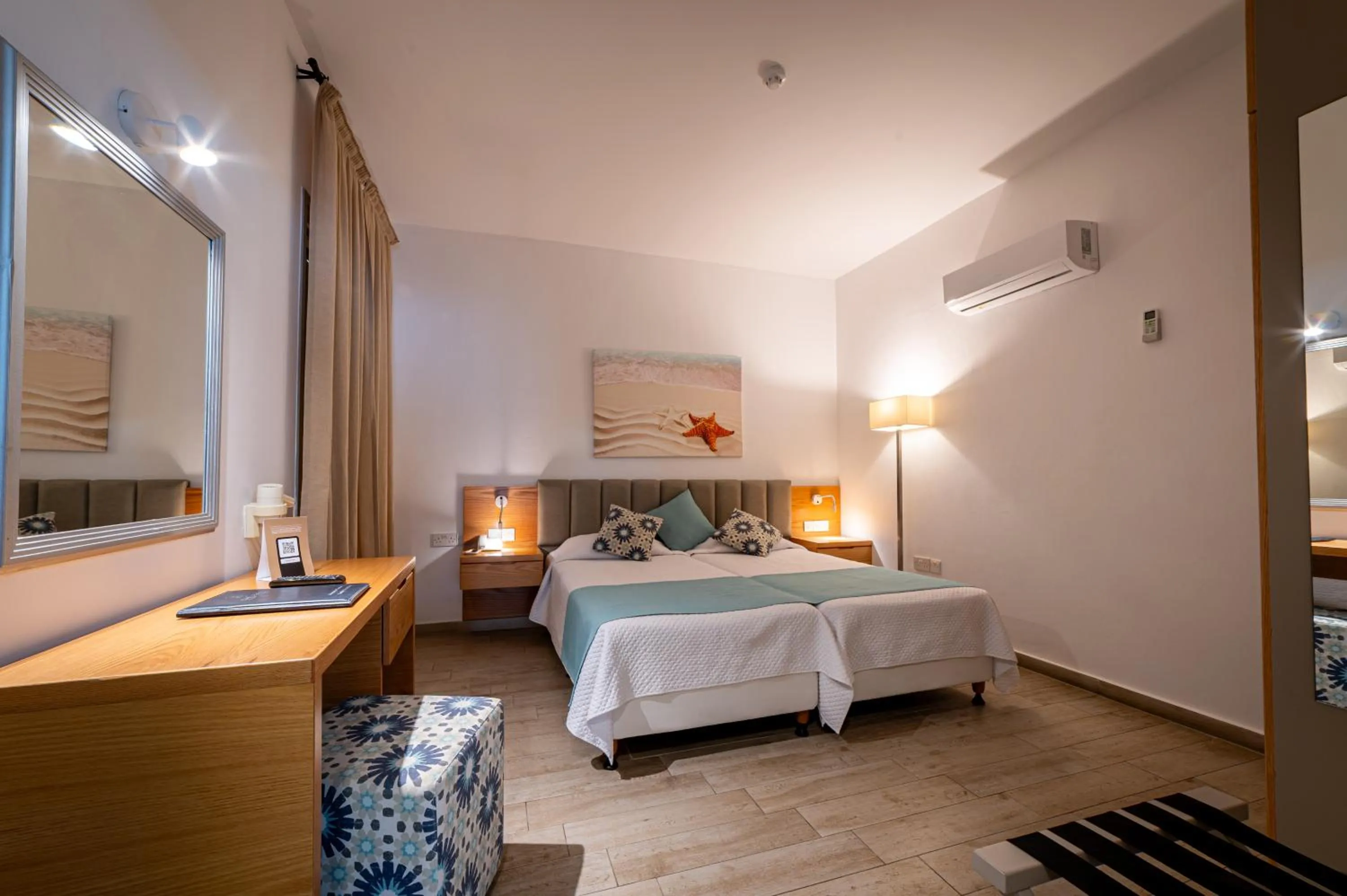 Bed in Kefalos Beach Tourist Village