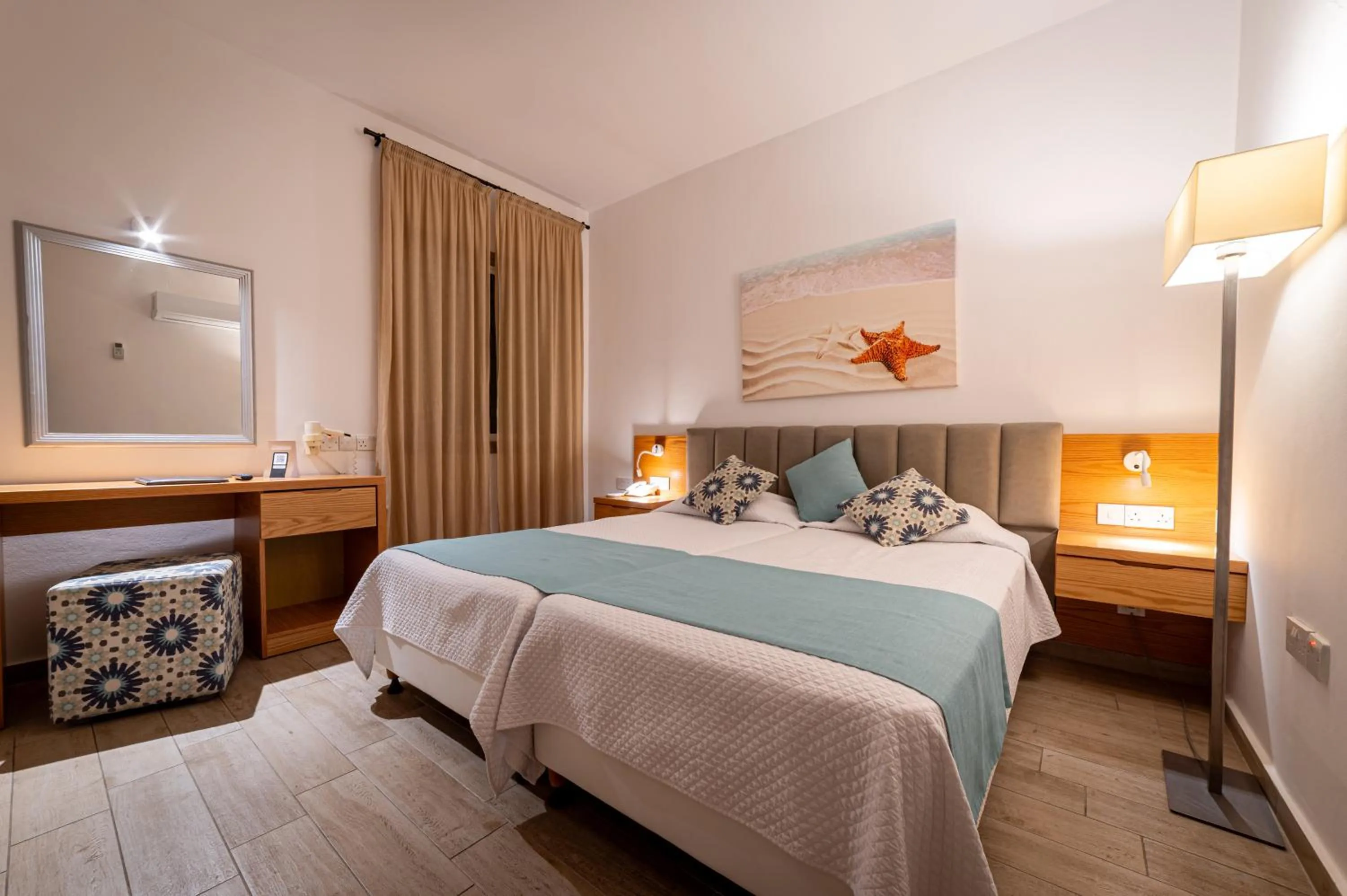 Bed in Kefalos Beach Tourist Village