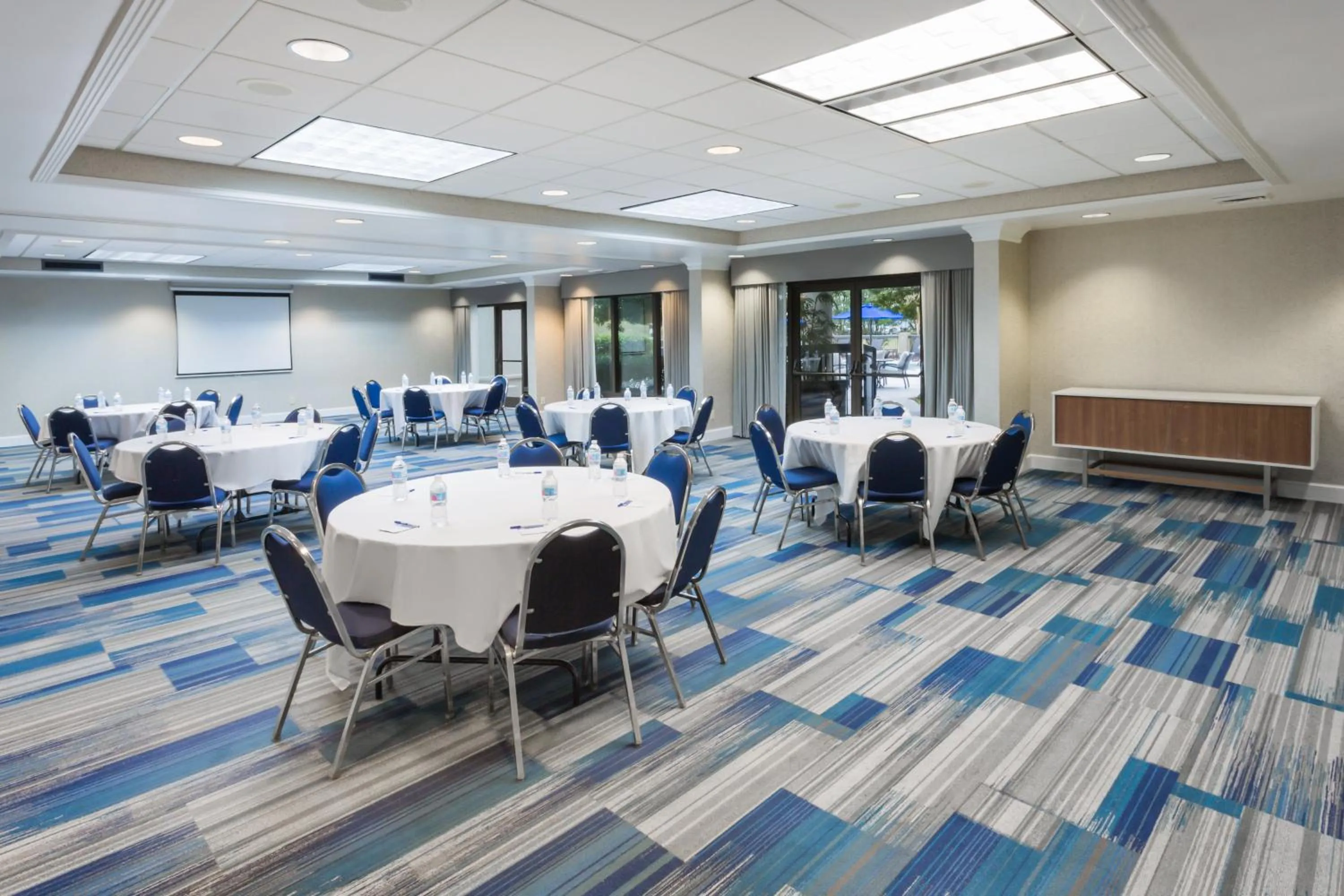 Meeting/conference room in Holiday Inn Express & Suites Wilmington-University Center by IHG