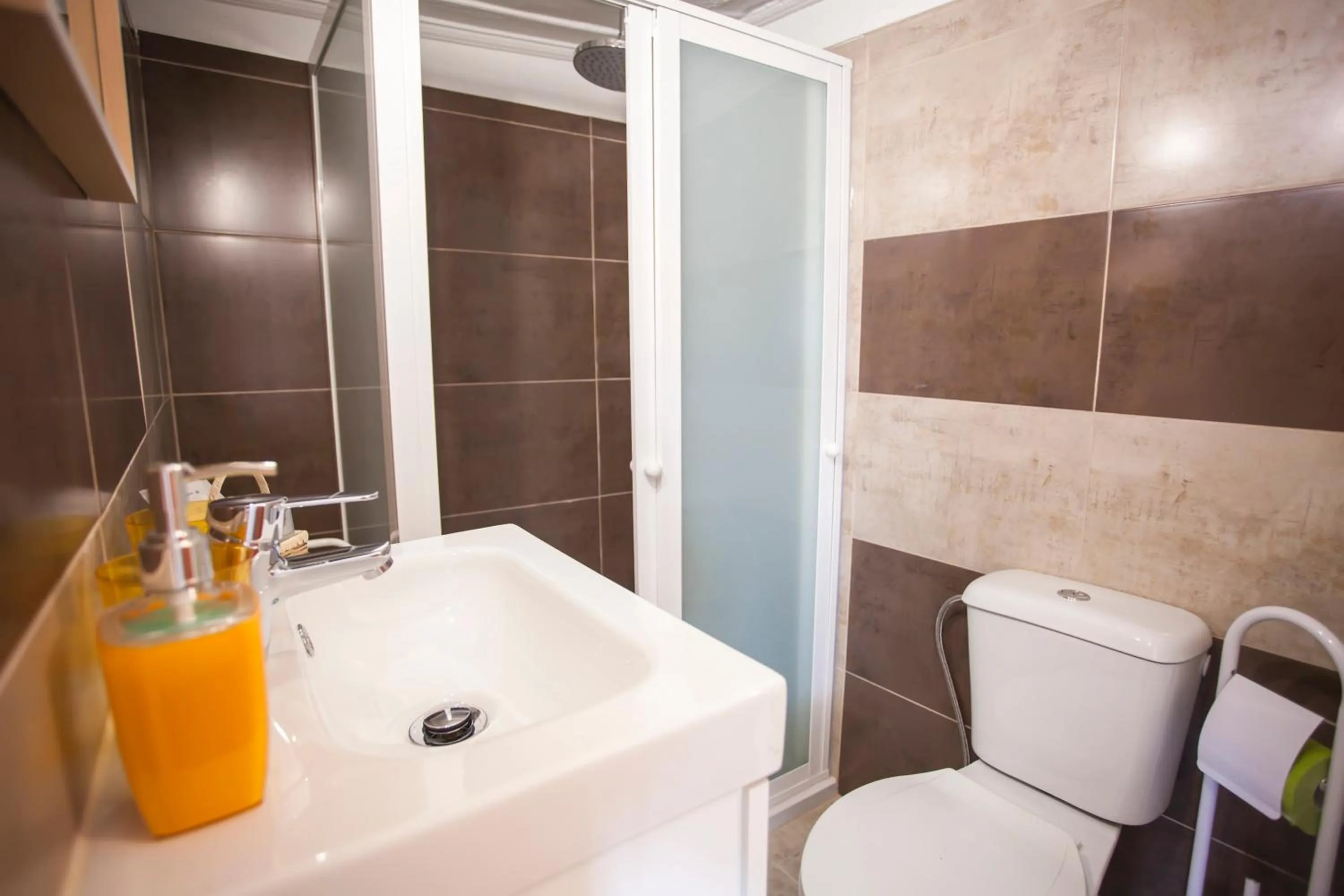 Bathroom in Lisbon Inn Bica Suites