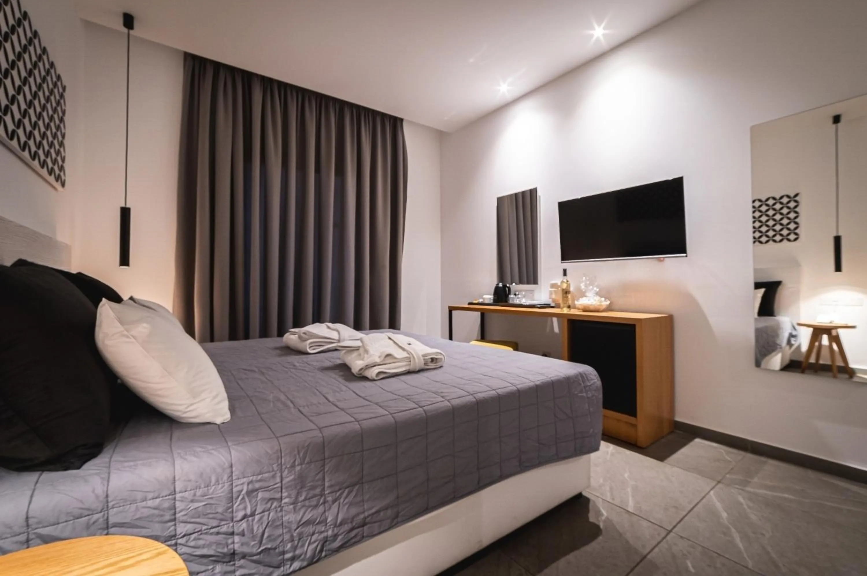 Bedroom, Bed in Kefalos Damon Hotel Apartments