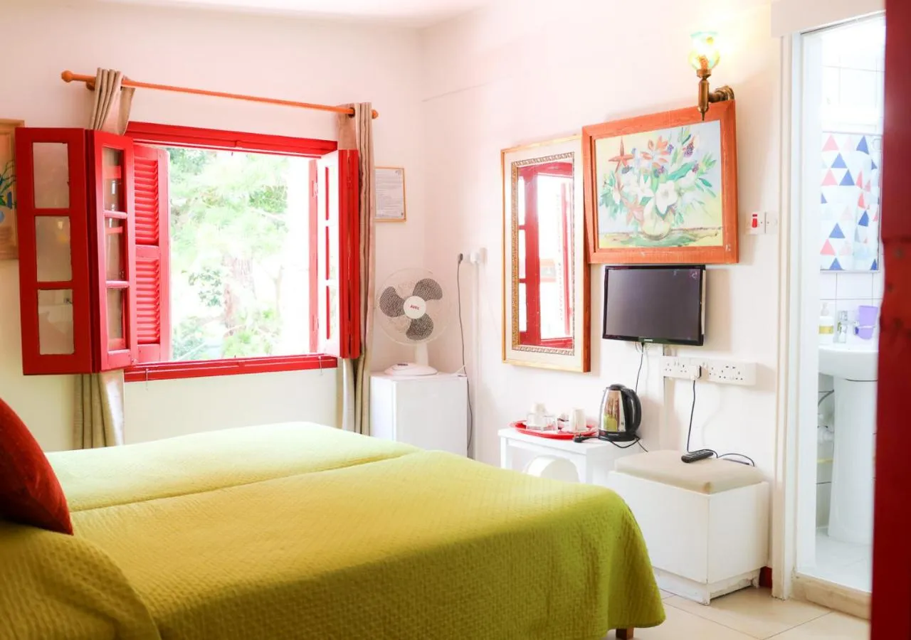 Kiniras Traditional Hotel & Restaurant