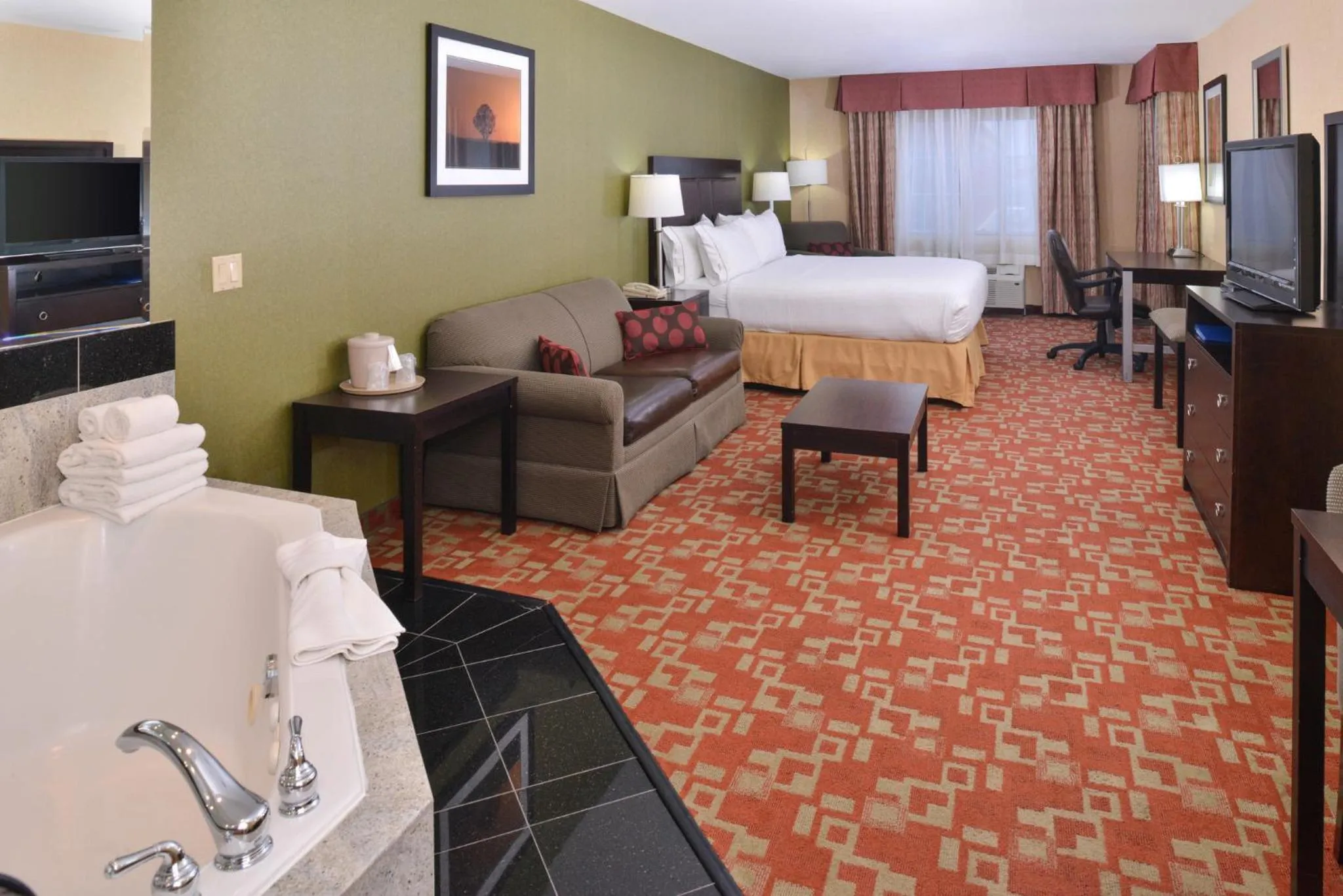 Bedroom, Bed in Holiday Inn Express Hotel & Suites El Centro by IHG