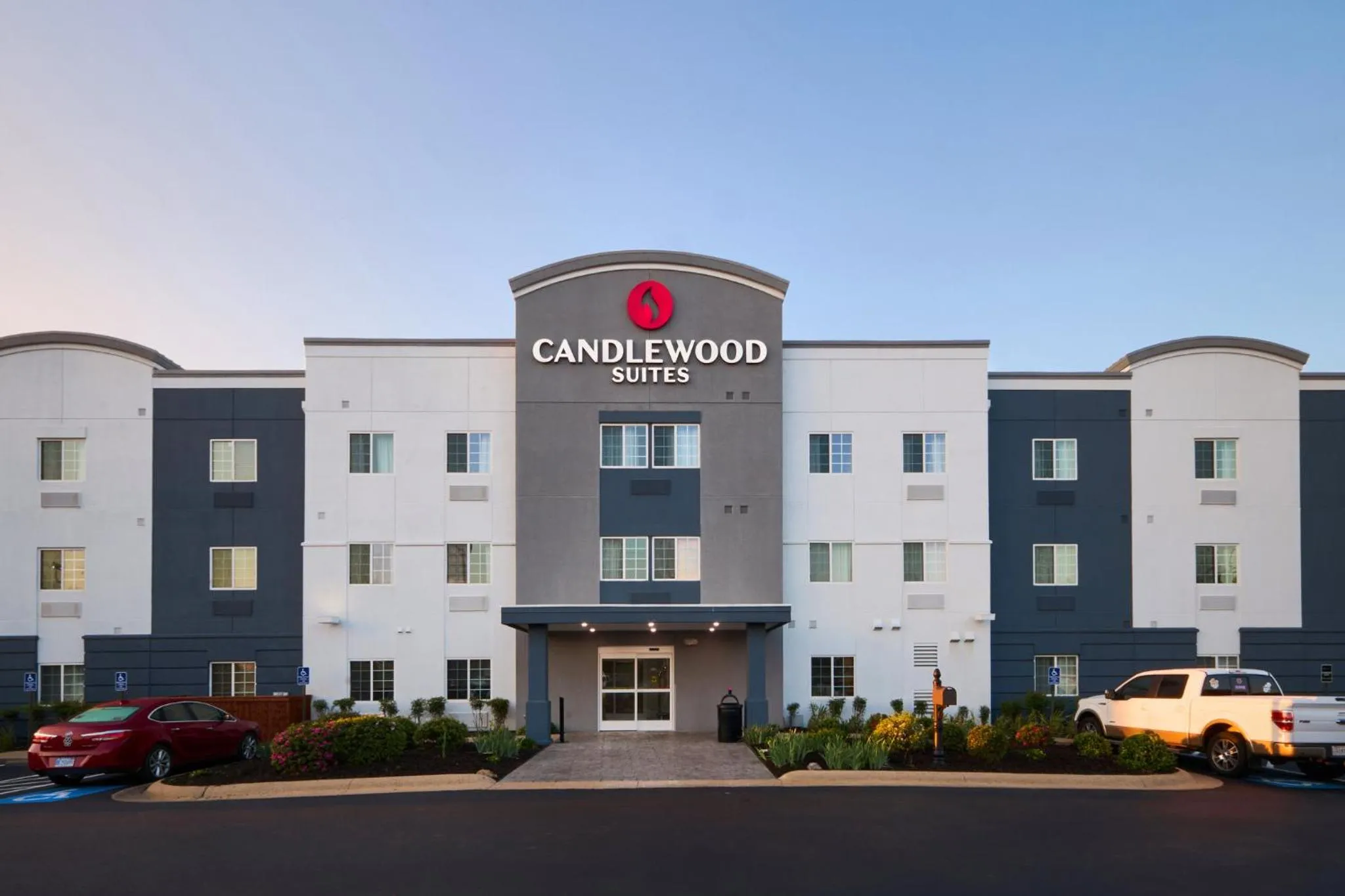 Property building in Candlewood Suites Hot Springs by IHG