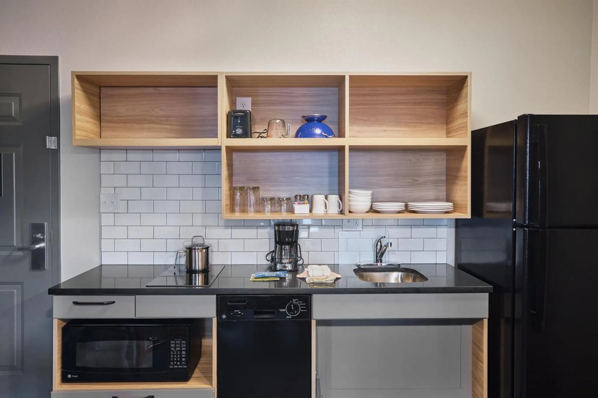 Photo of the whole room in Candlewood Suites Hot Springs by IHG