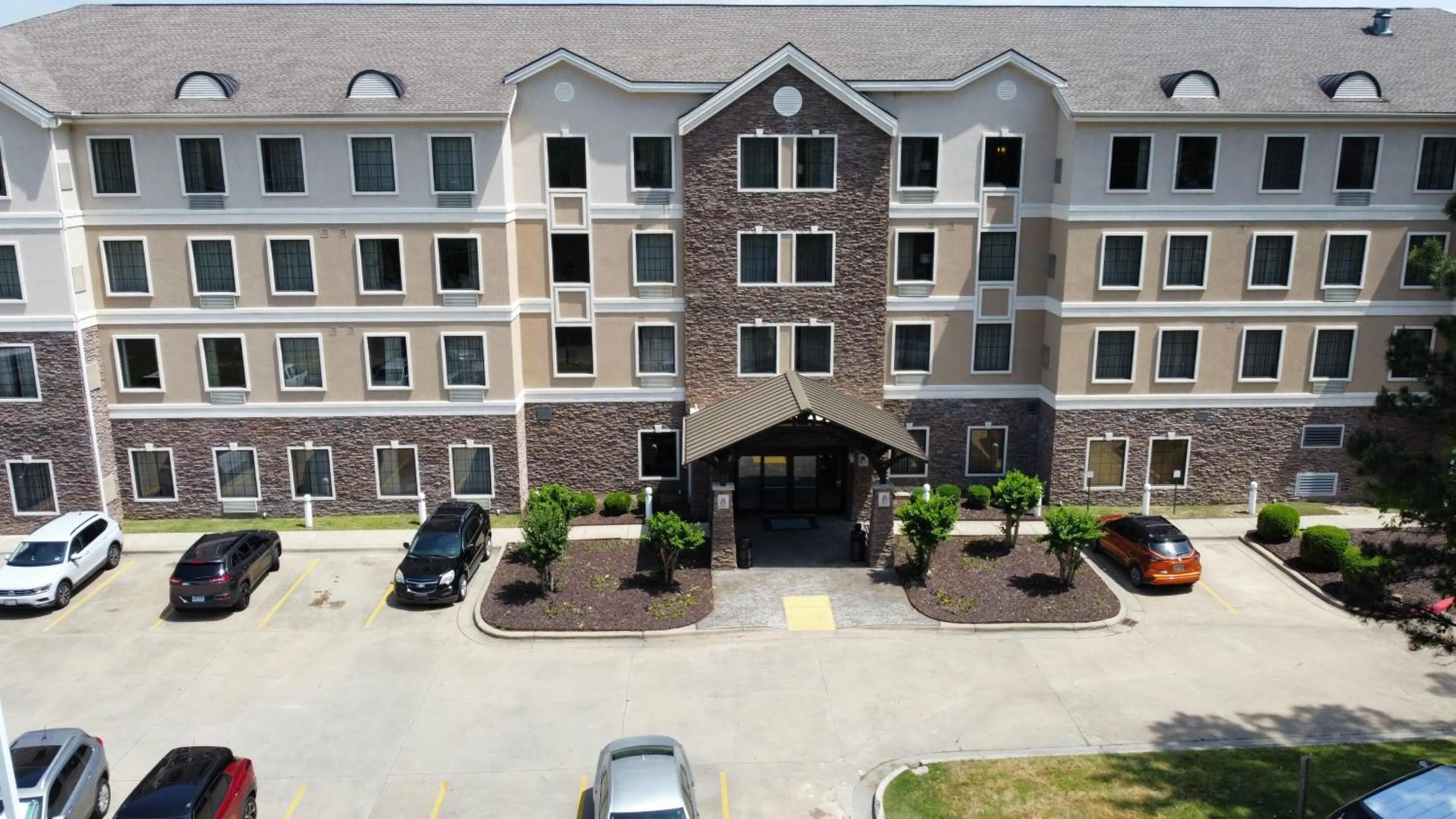 Property building in Staybridge Suites Hot Springs by IHG