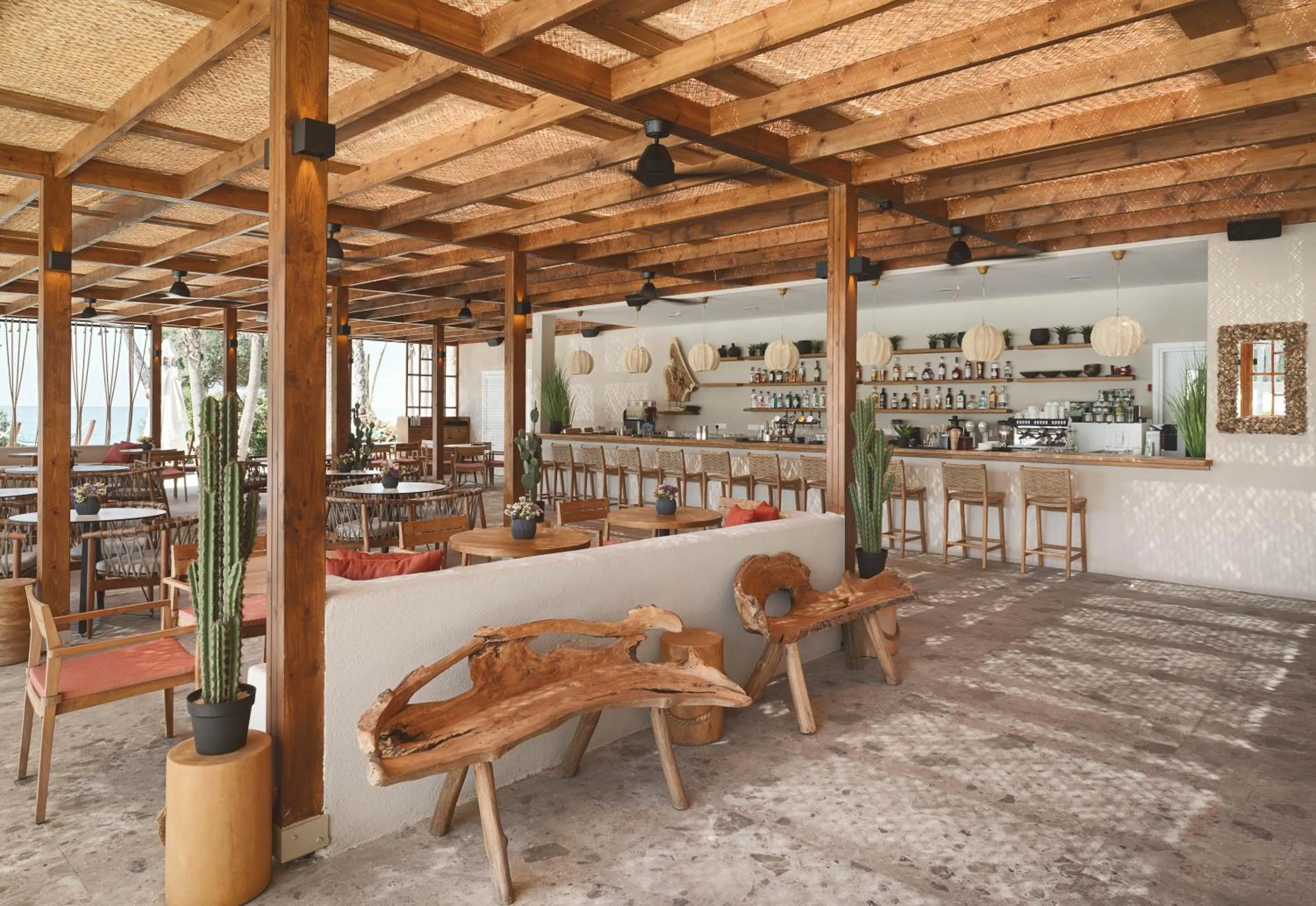 Restaurant/places to eat in The GrandResort - Limited Edition by Leonardo Hotels