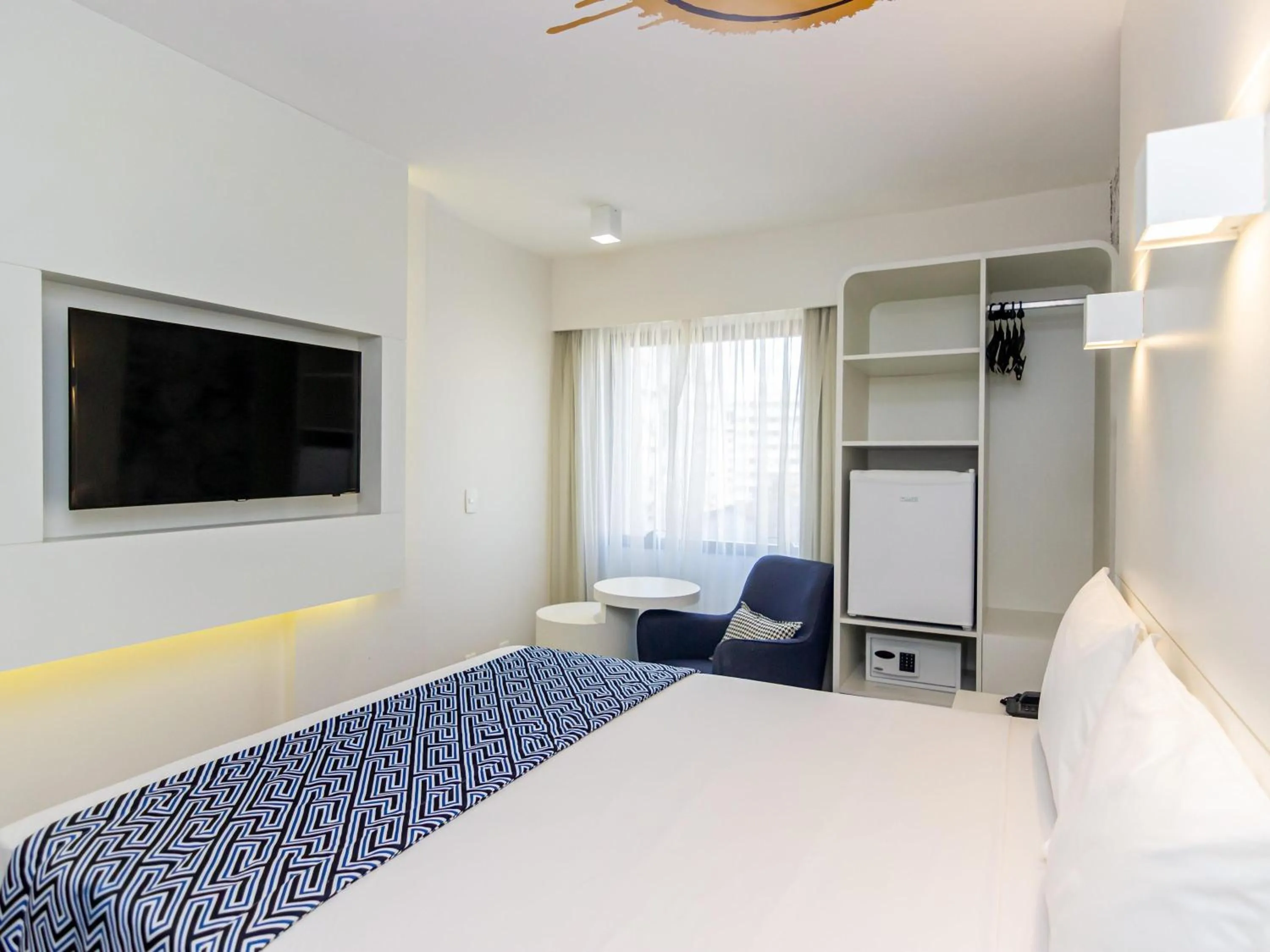 Bedroom, Bed in ibis Styles Rondonopolis