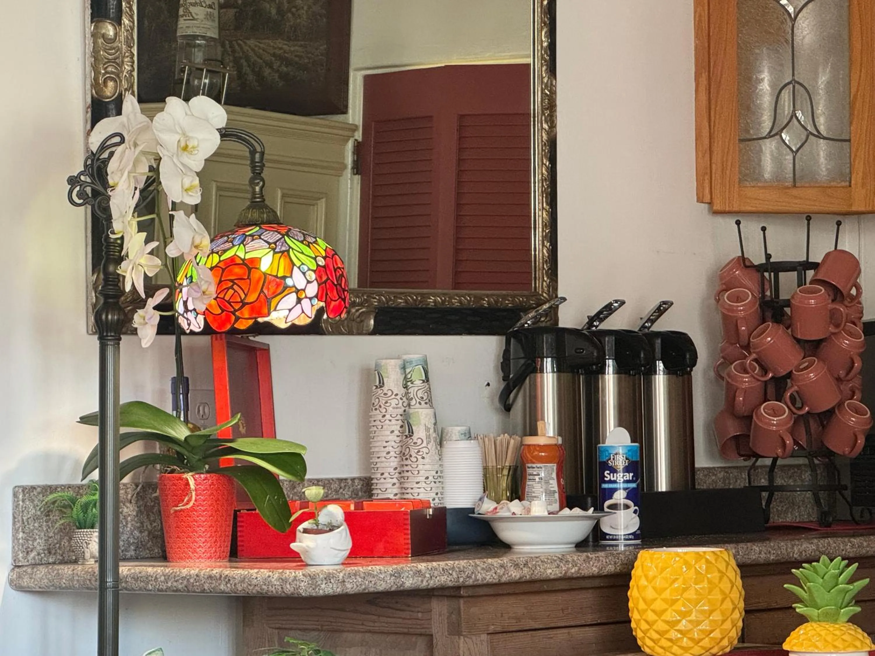 Breakfast in Ala Mar by the Sea