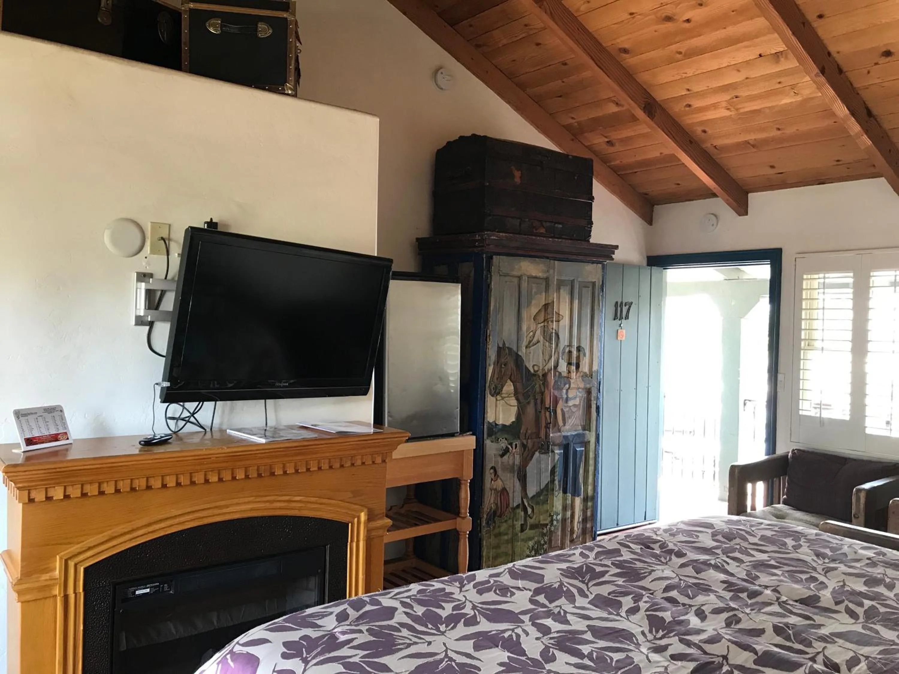 Bed in Ala Mar by the Sea