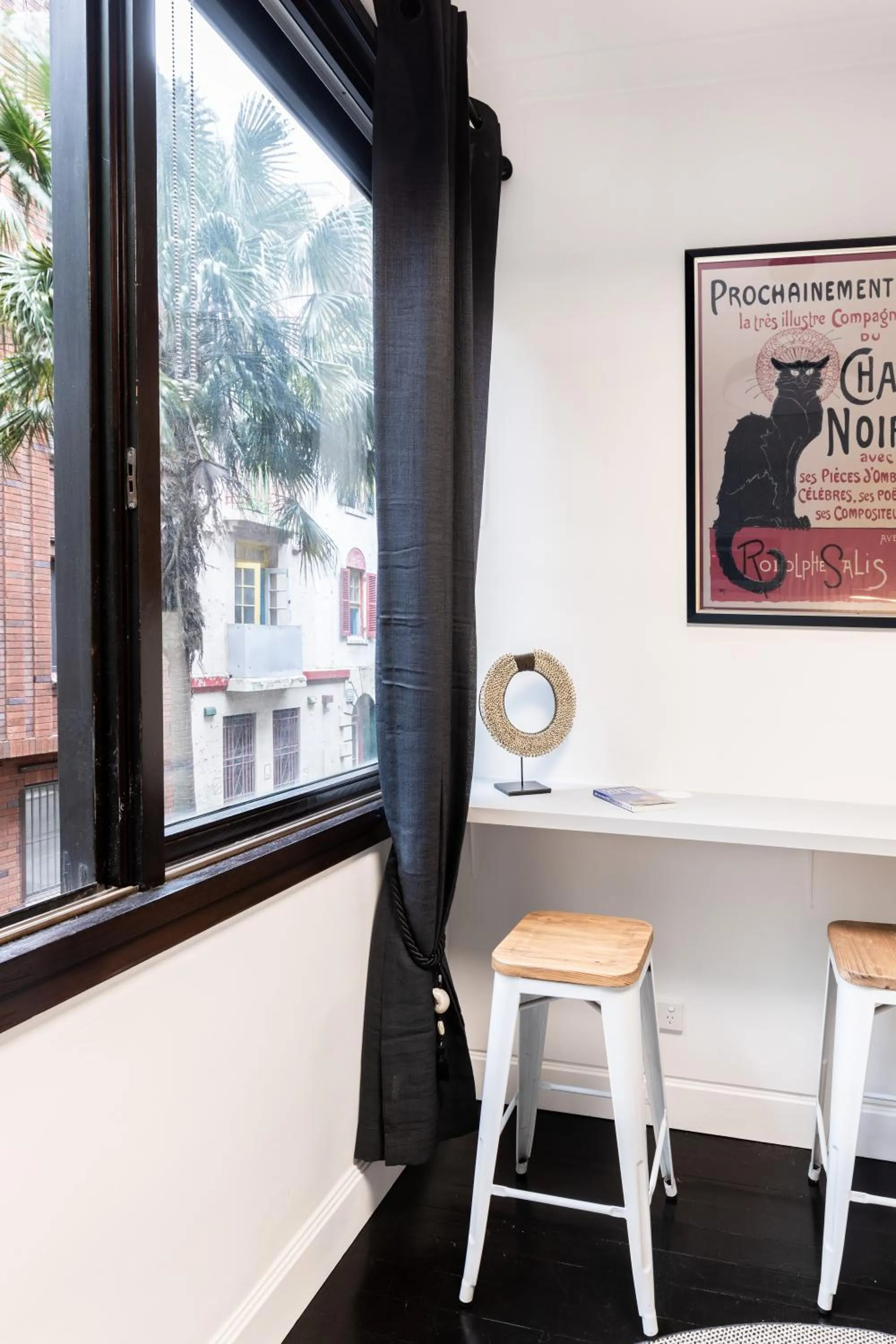 Seating area in Regents Court Sydney