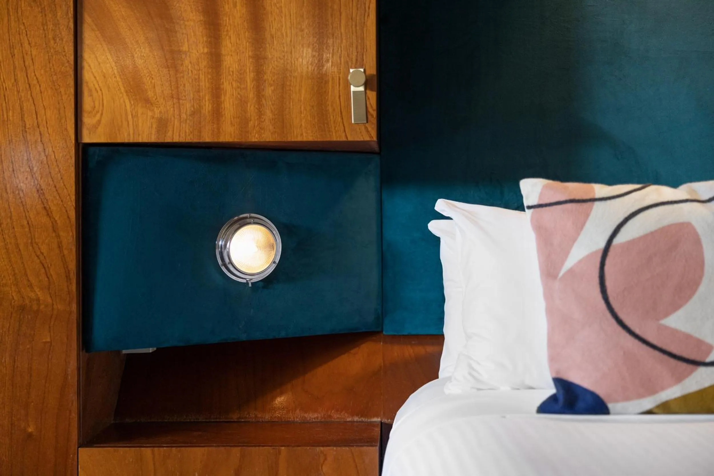 Bed in Regents Court Sydney