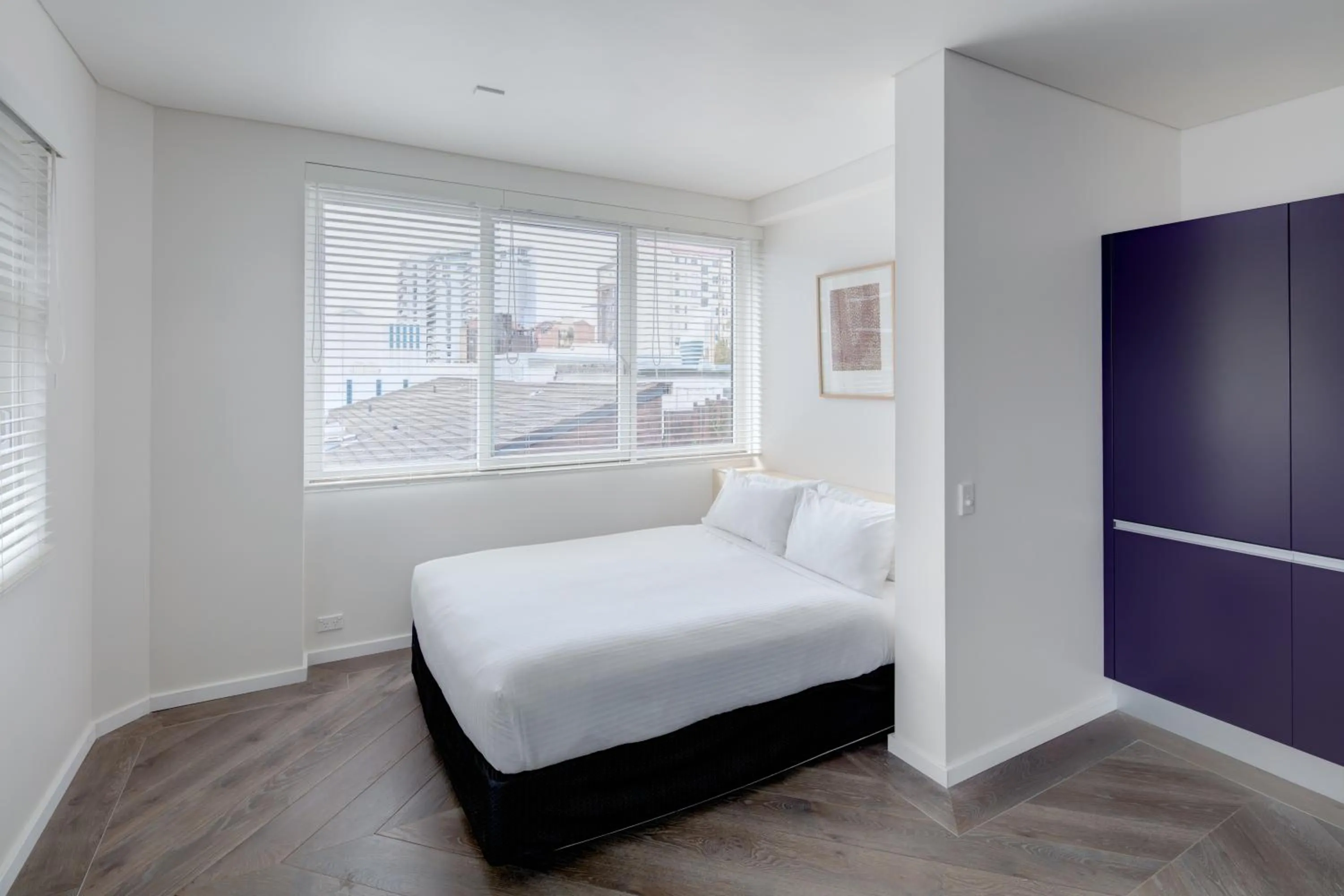 Bed in Regents Court Sydney