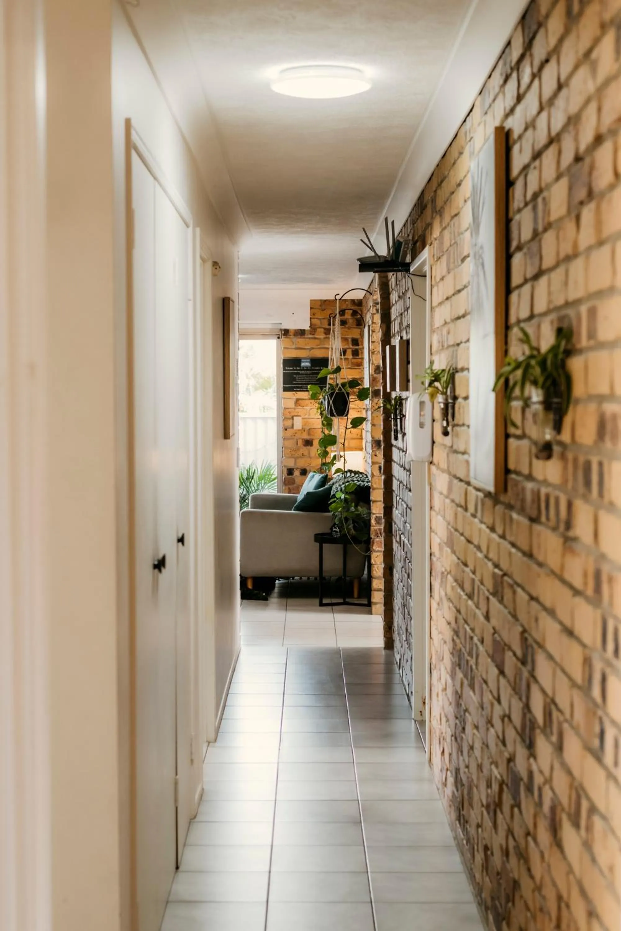 Kennedy Drive Boutique Motel - Close To City Centre & Airport