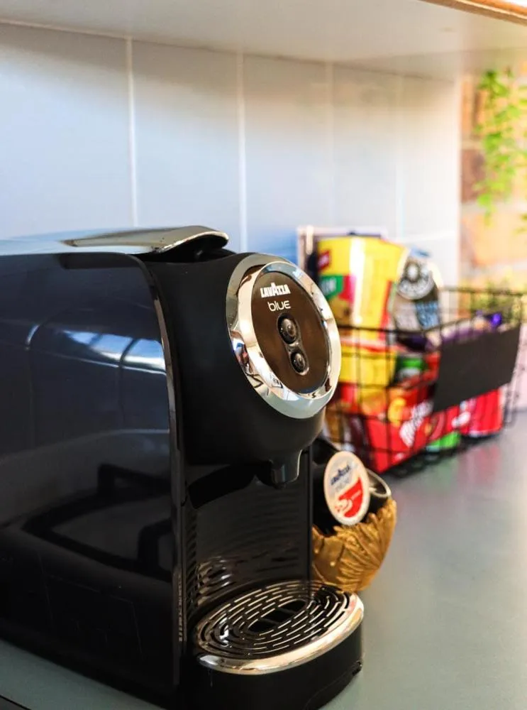 Kennedy Drive Boutique Motel - Close To City Centre & Airport