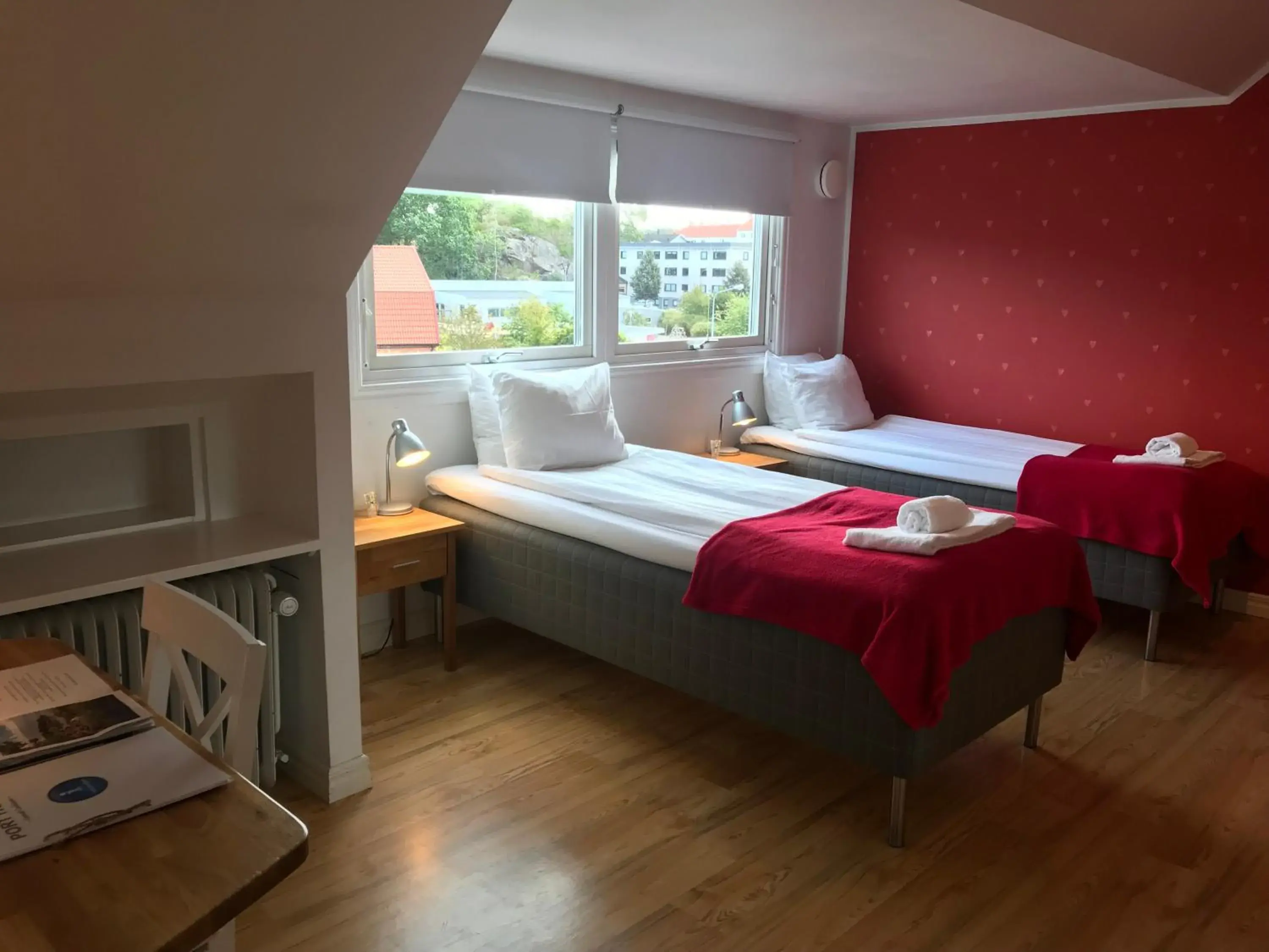 Apartment with Balcony - single occupancy in Port Hotel Apartment with Balcony - single occupancy in Port Hotel