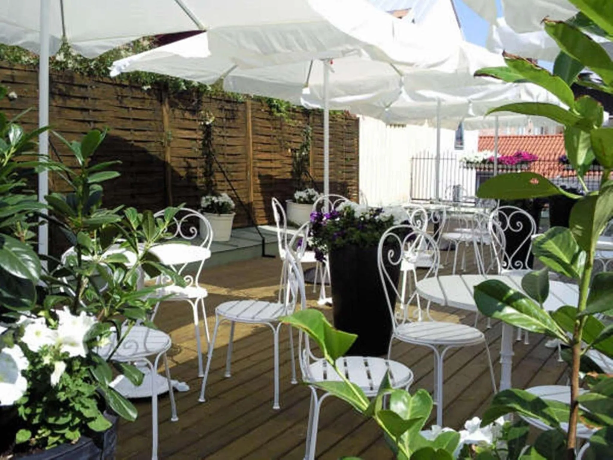 Restaurant/places to eat in Grand Hotel Falkenberg