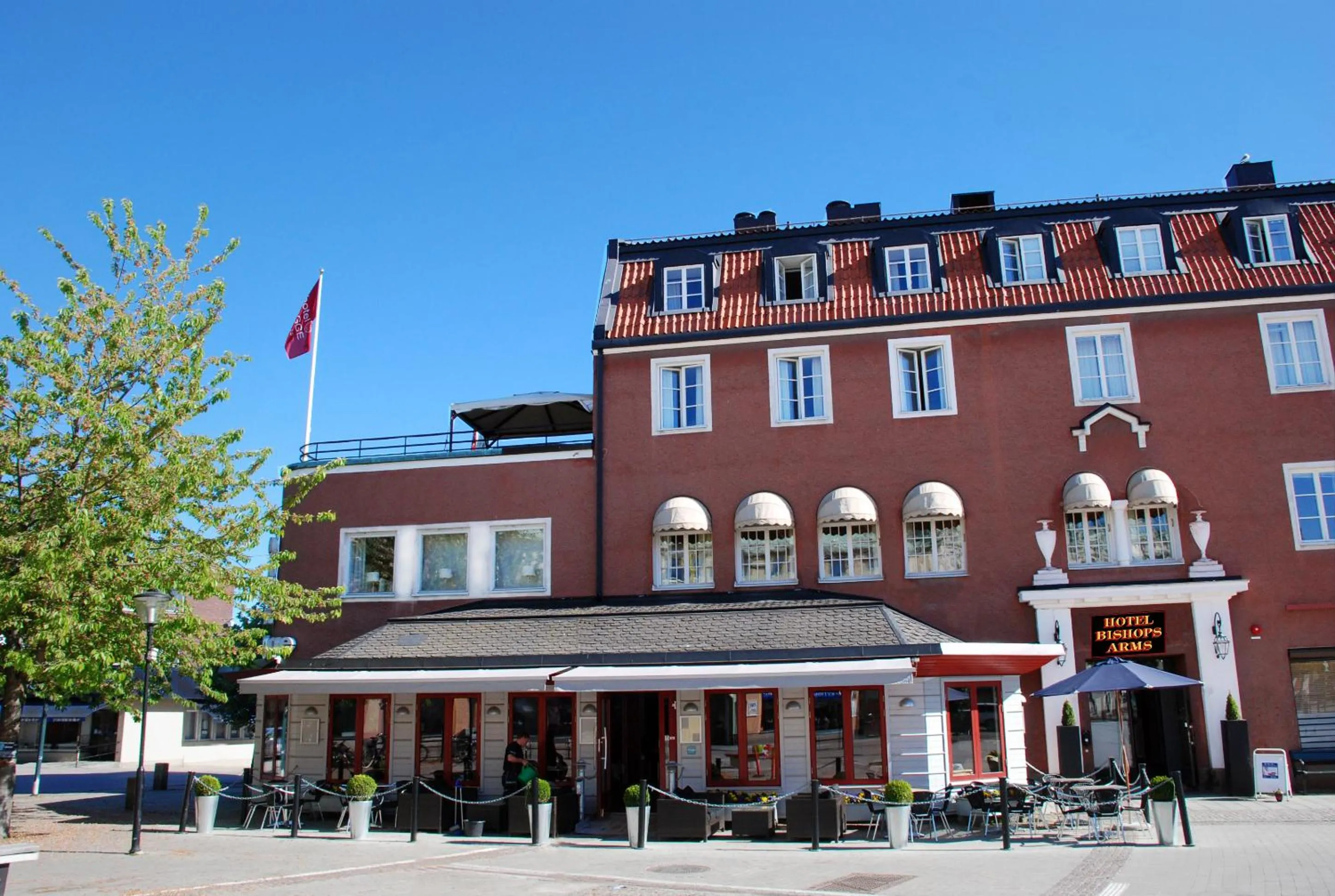 Facade/entrance in Hotel Bishops Arms Strängnäs