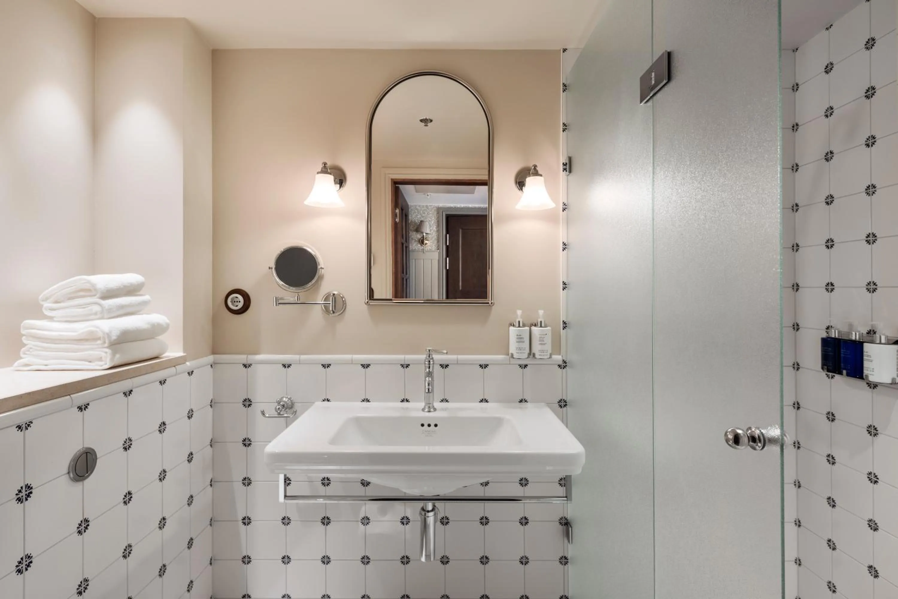 Bathroom in Smådalarö Gård Hotell & Spa