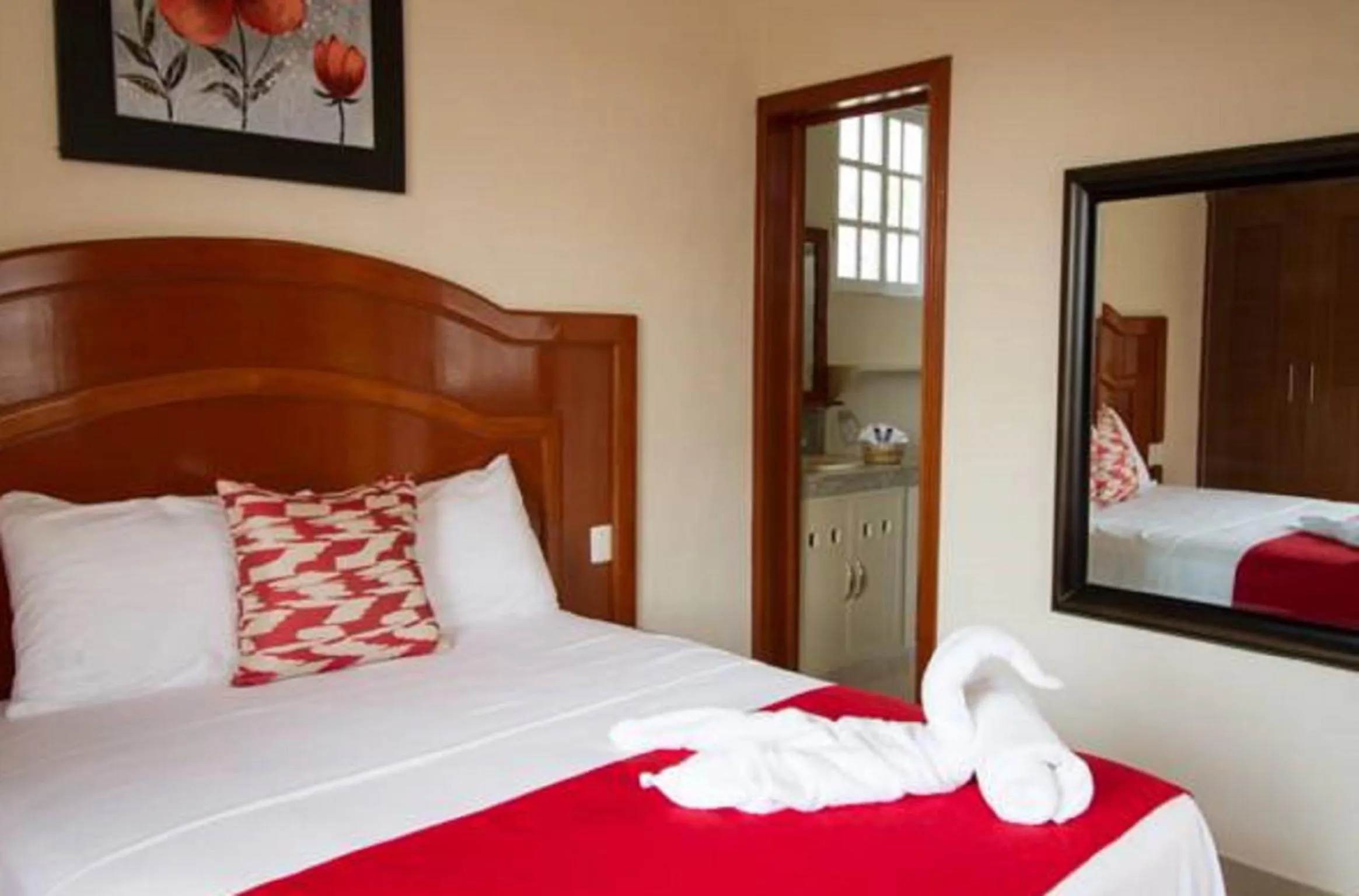 Decorative detail, Bed in Villas Keh