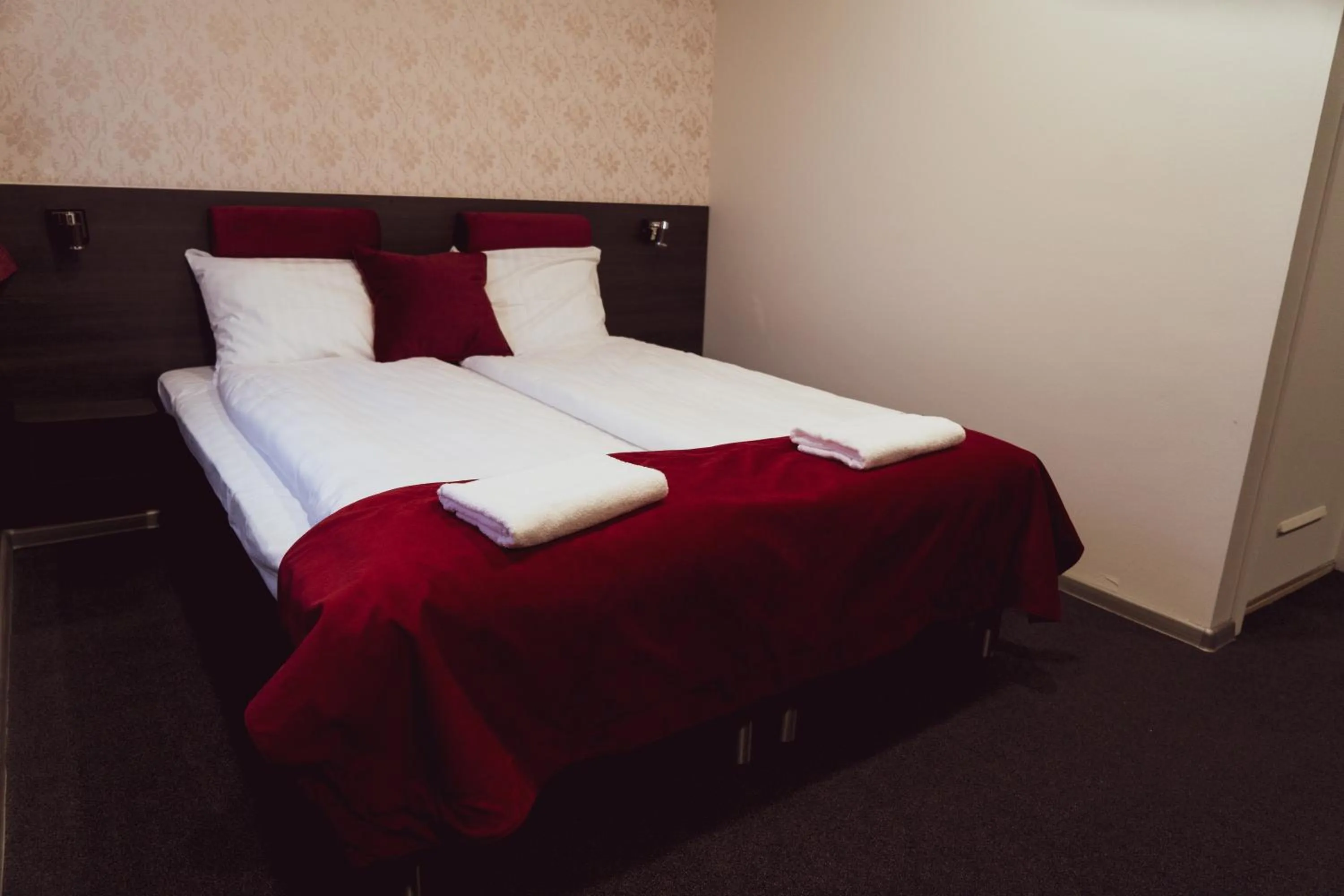 Bed in Liljeholmens Stadshotell