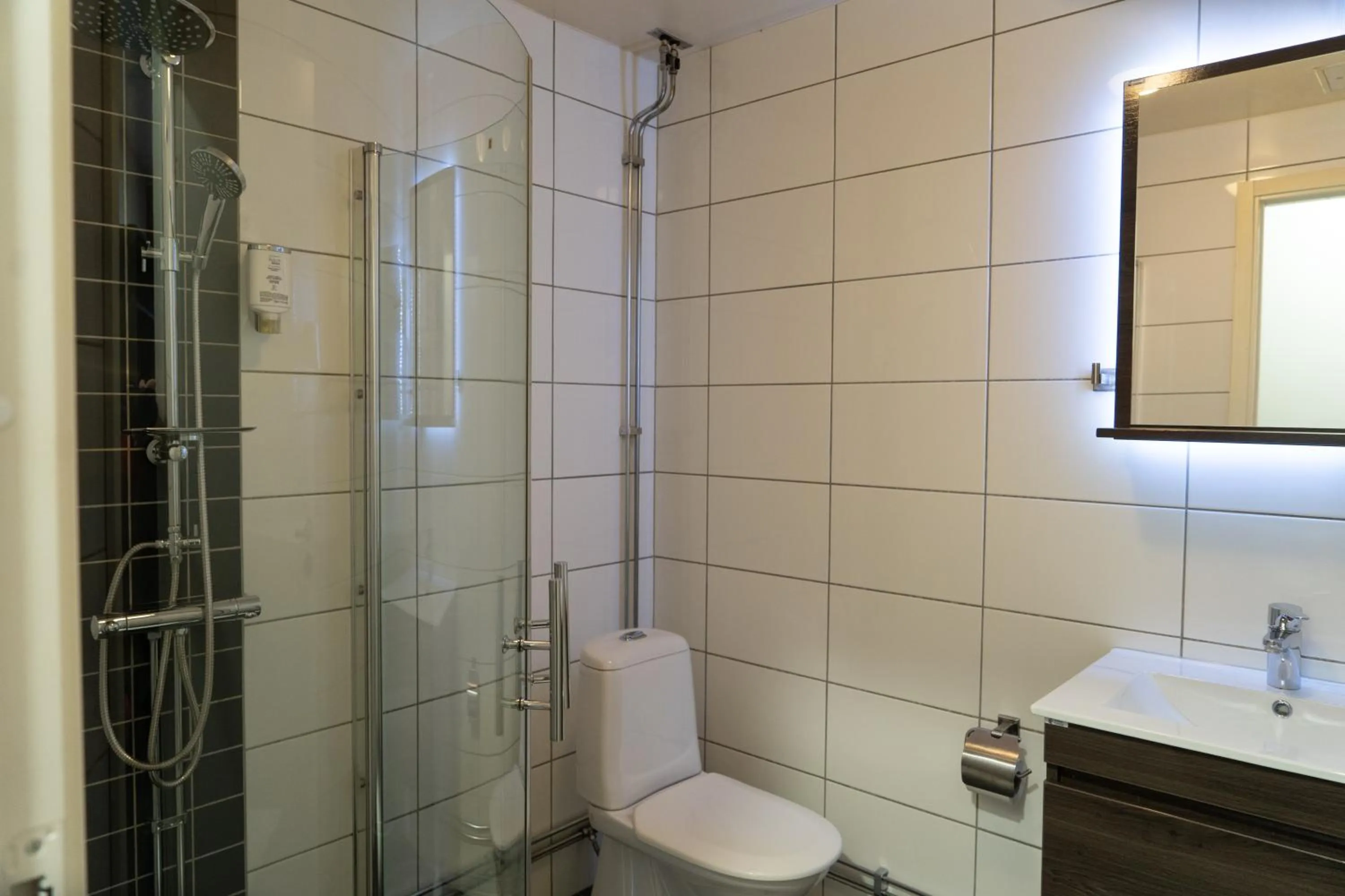 Bathroom in Liljeholmens Stadshotell