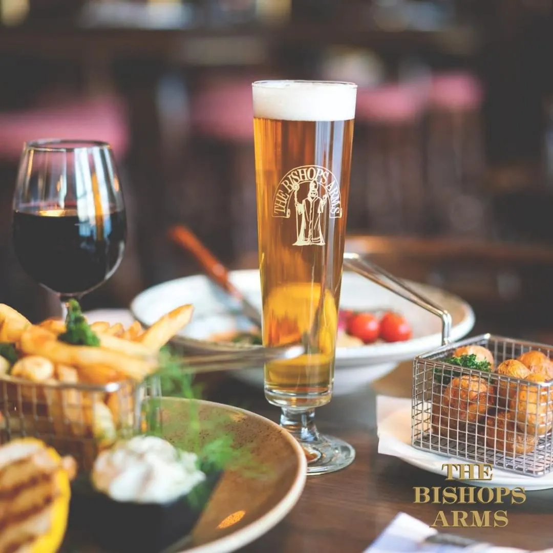 Restaurant/places to eat in Hotel Bishops Arms Köping