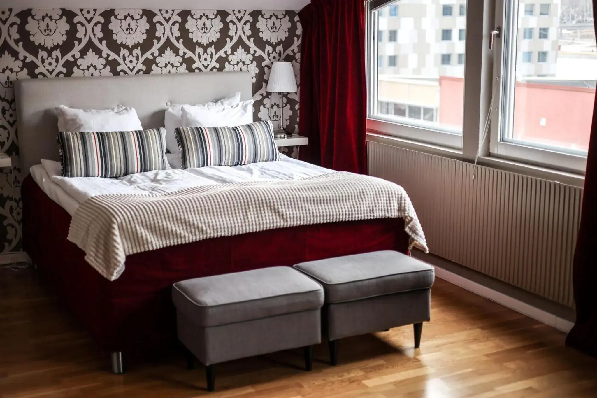 Deluxe Double Room in First Hotel Statt Örnsköldsvik Deluxe Double Room in First Hotel Statt Örnsköldsvik