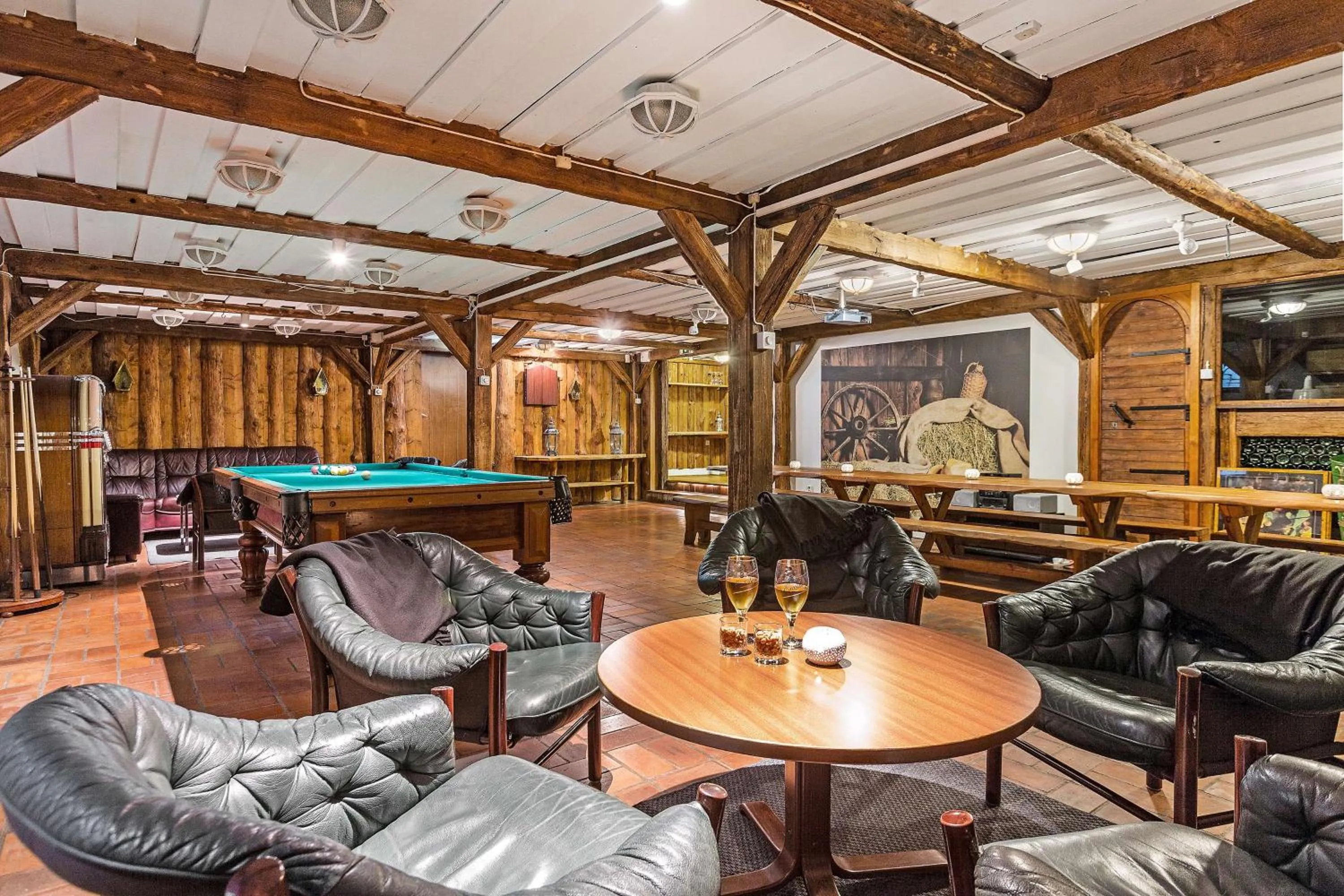 Property building in Hotel Ullinge