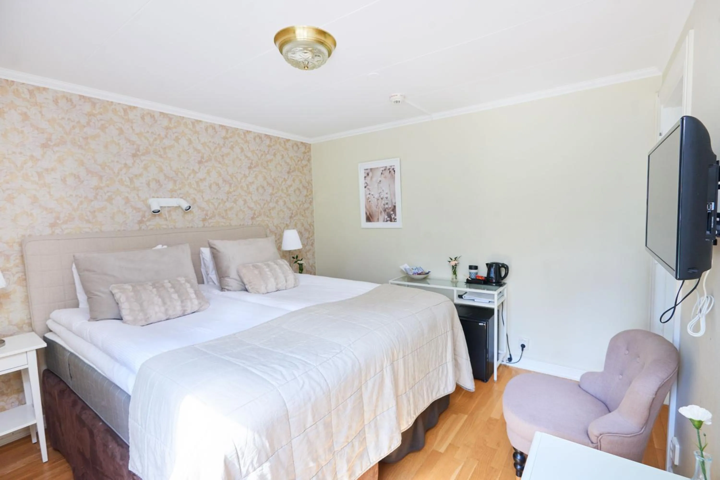 Bed in Mullsjö Hotell & Konferens