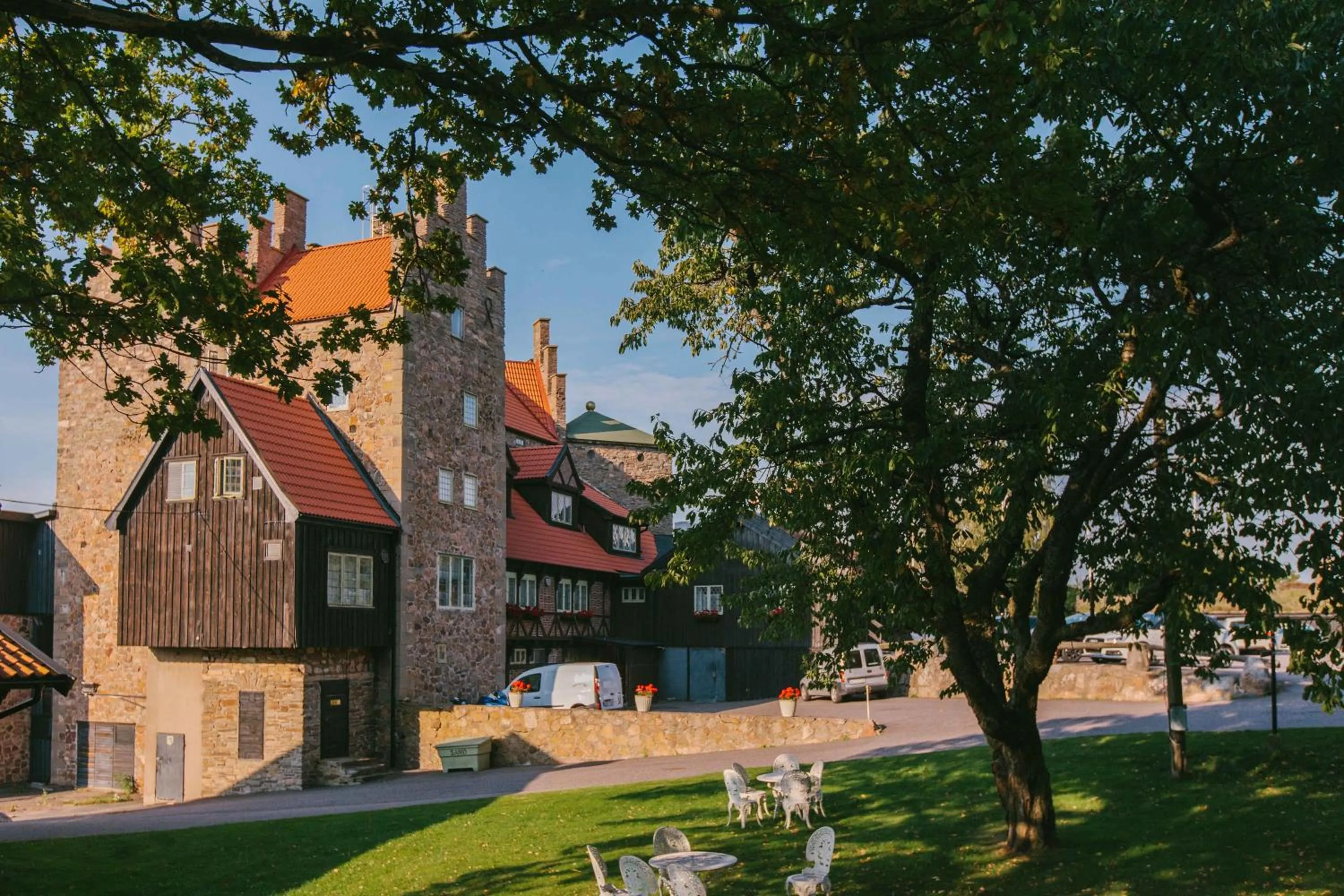 Facade/entrance in Hotel Gyllene Uttern