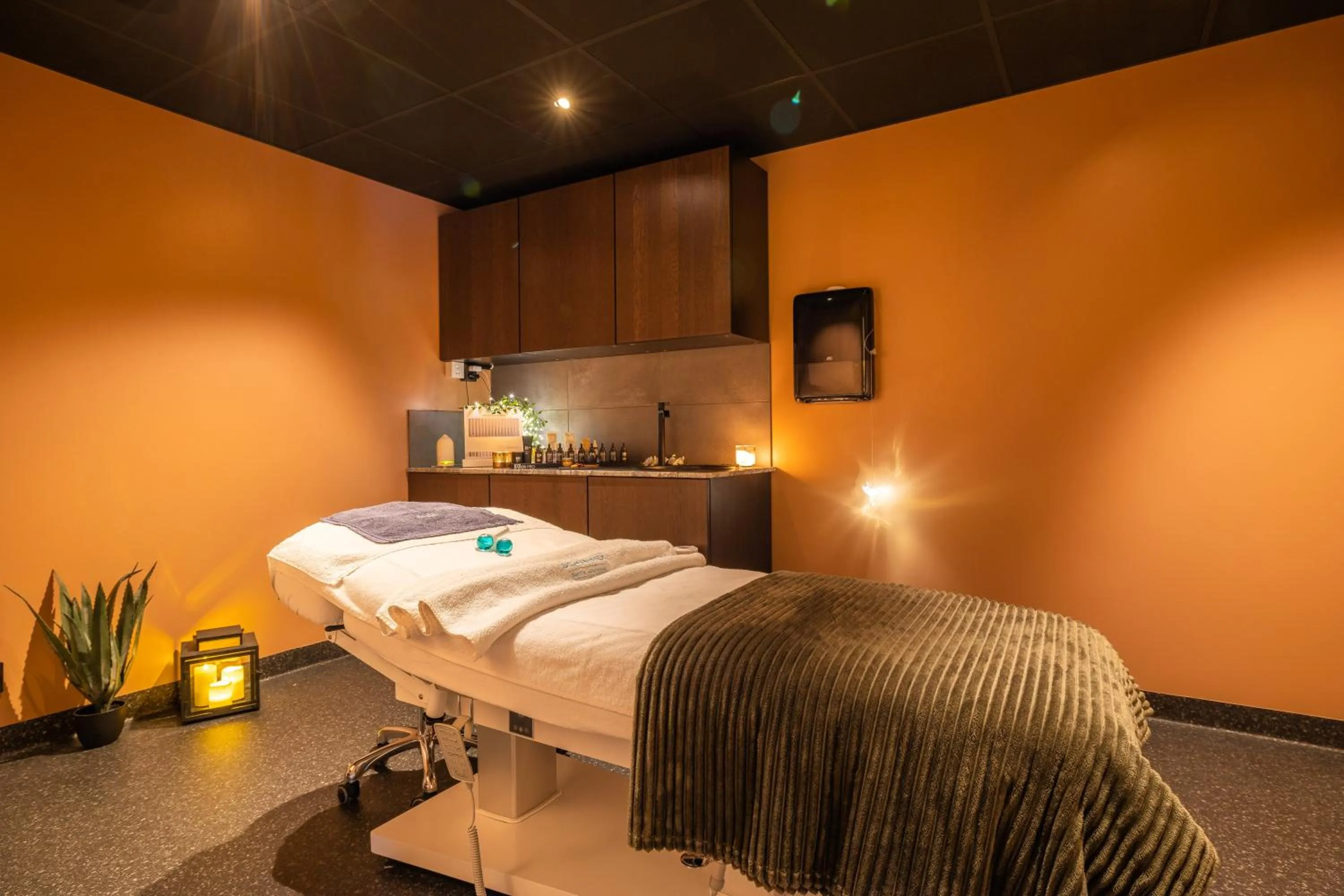 Massage, Bed in Starby Spa, Hotell & Konferens