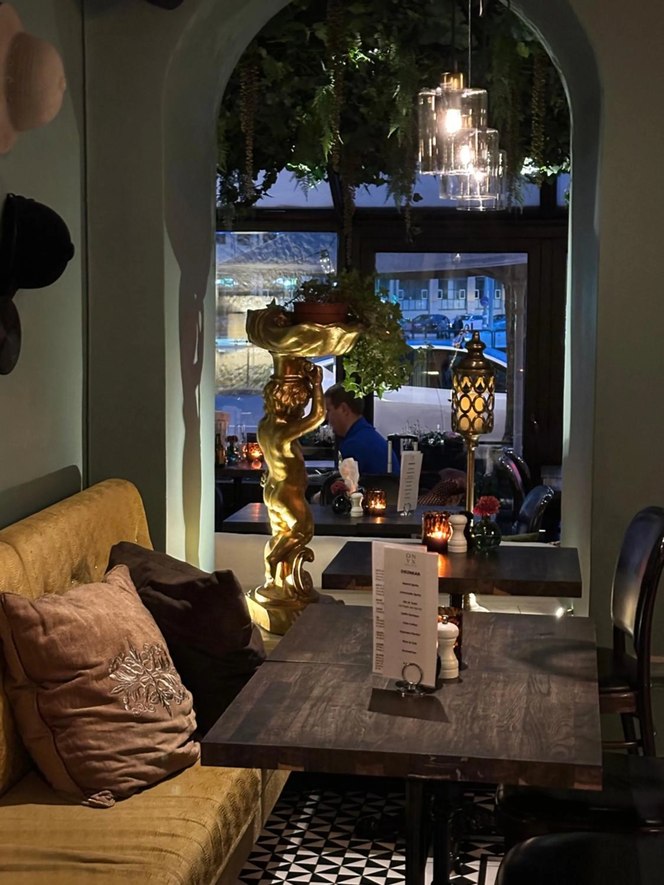 Restaurant/places to eat in Hotell Onyxen, boutique- & lifestyle, Adults Only