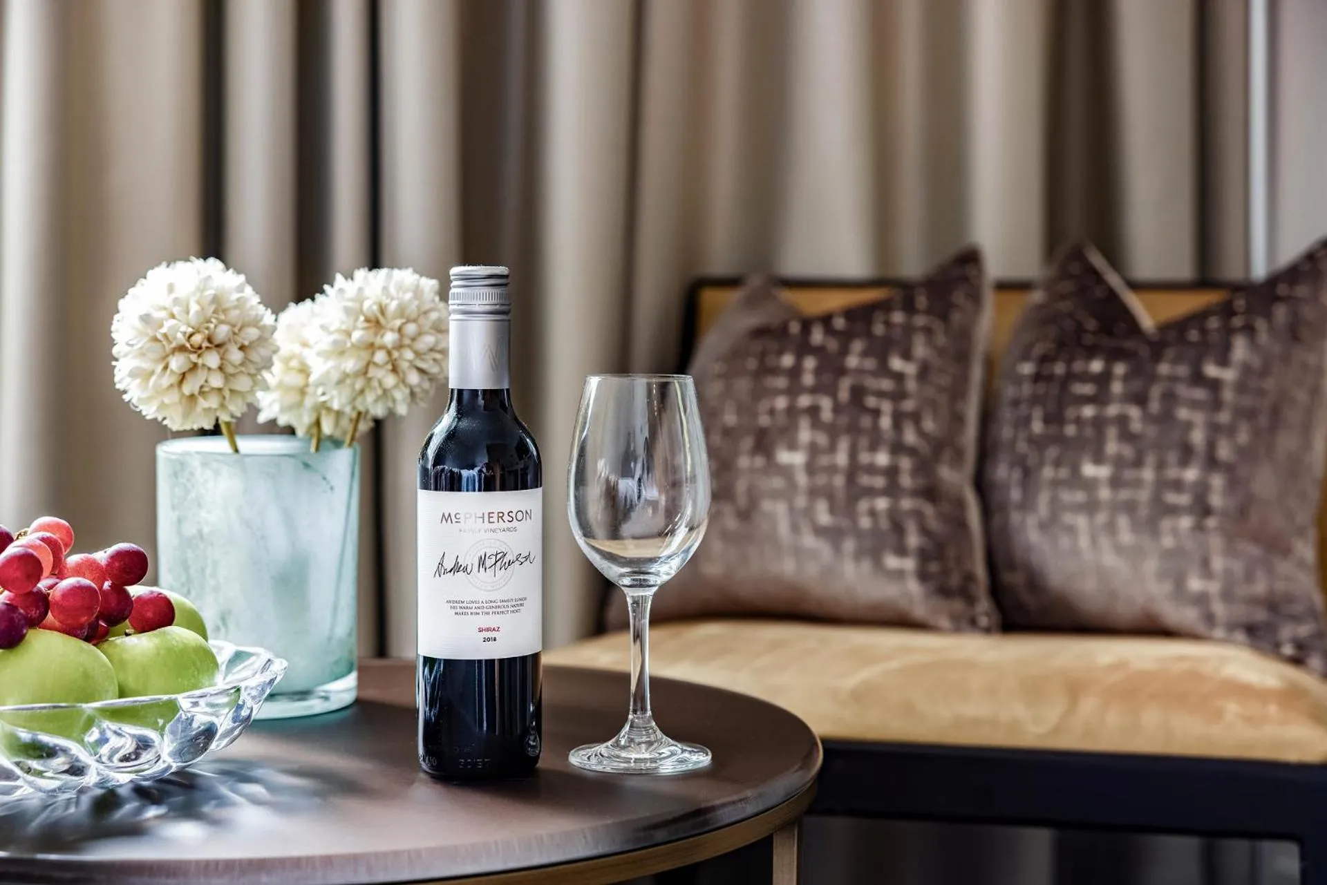 Bedroom in Hotel Riverton