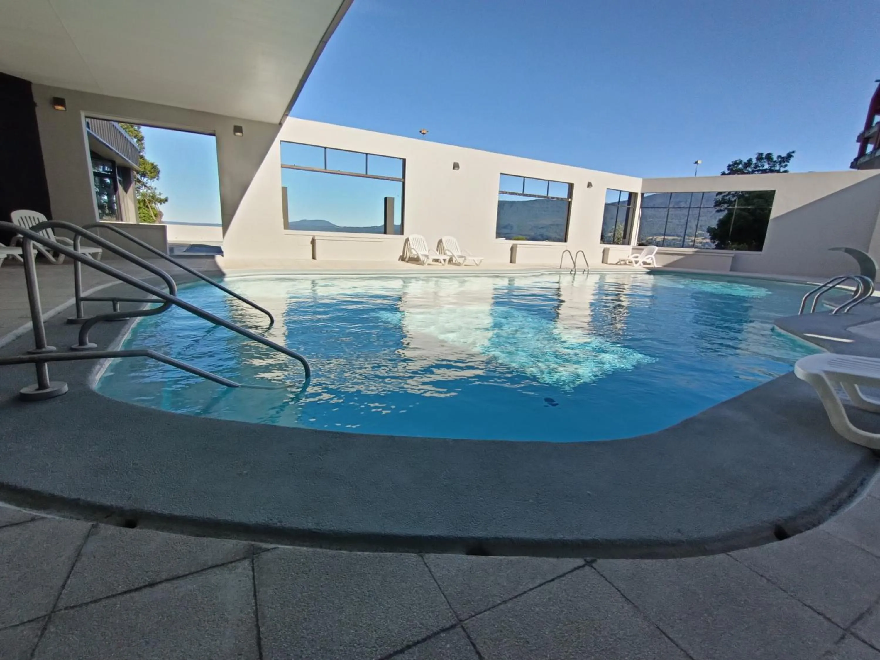 Swimming pool in Apart Enjoy Pucón