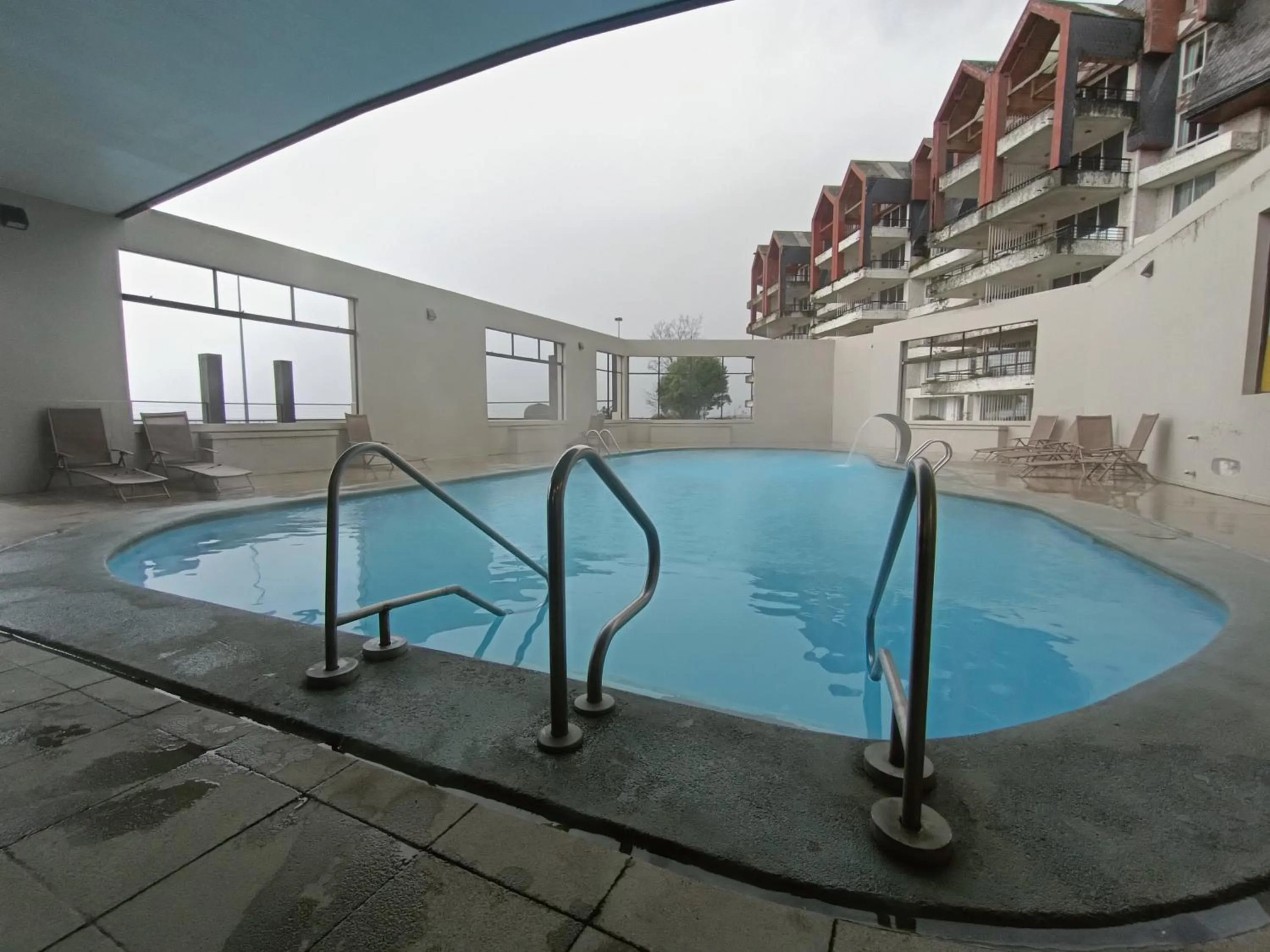 Swimming pool in Apart Enjoy Pucón