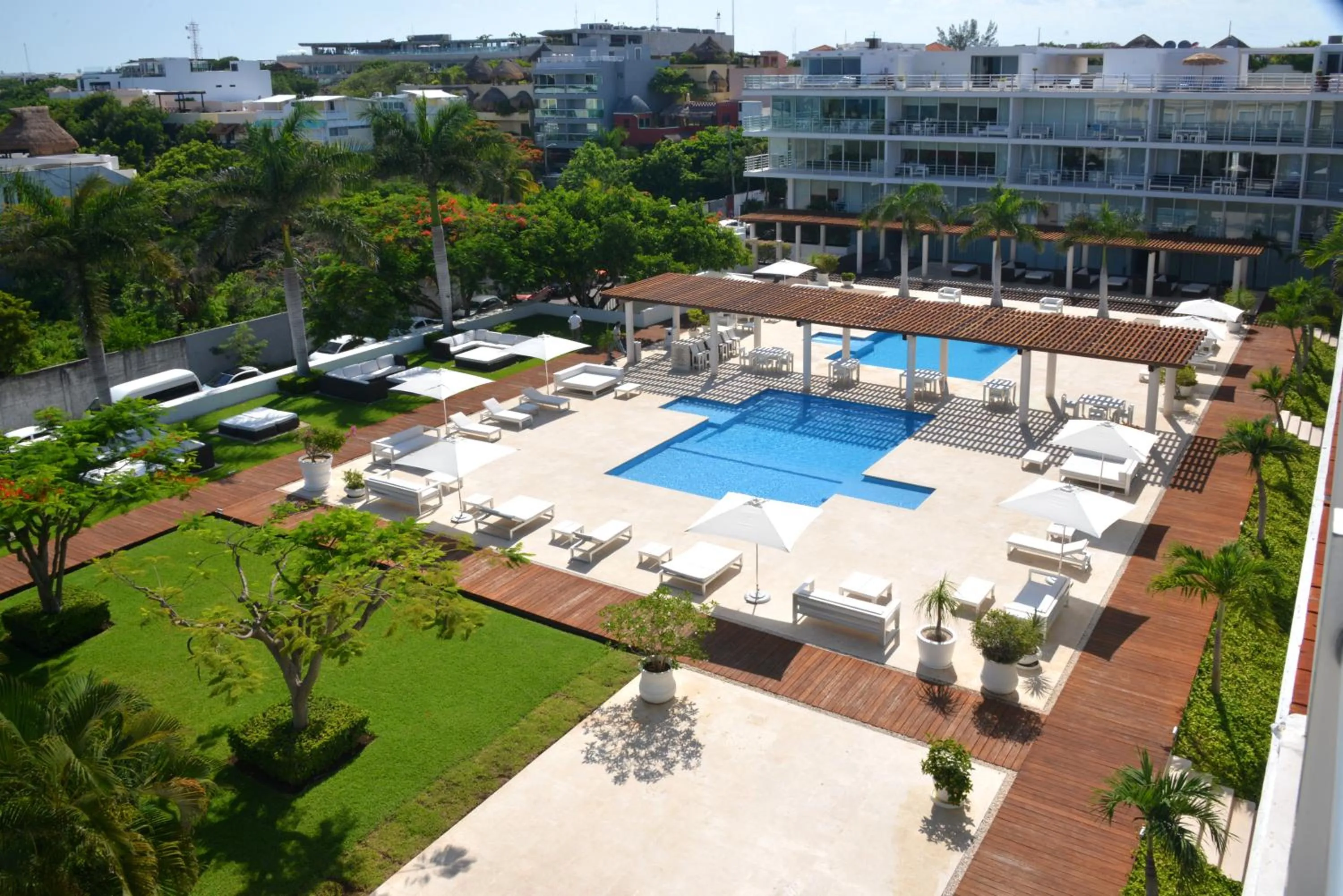 Garden in Magia Beachside Condo
