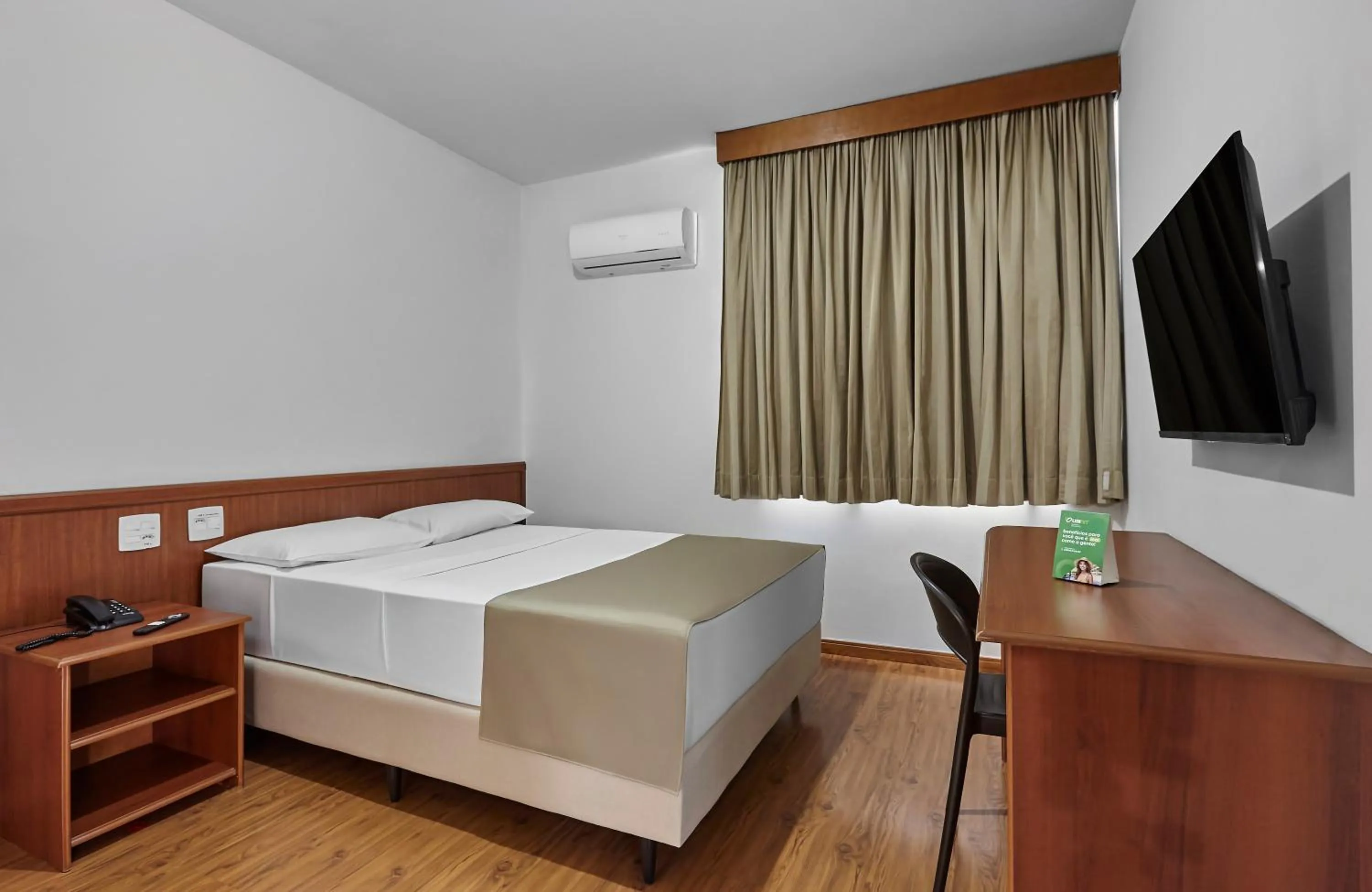 Bedroom, Bed in Hotel Nacional Inn Limeira