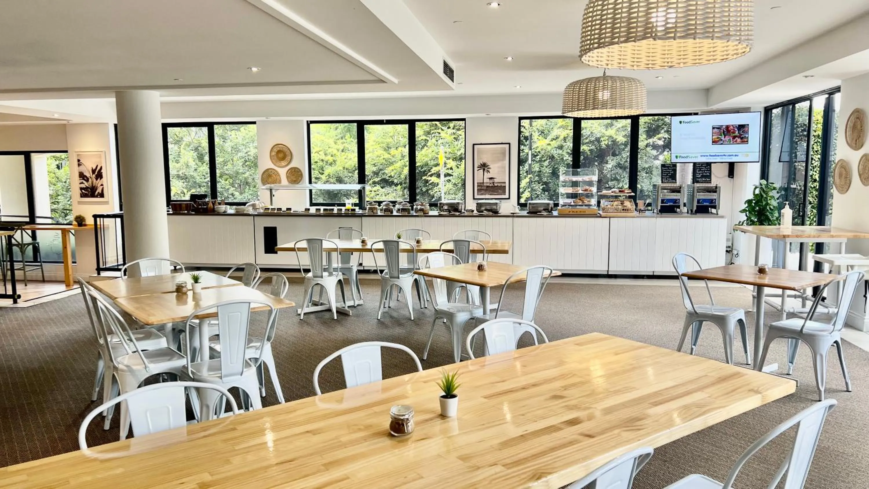 Restaurant/Places to Eat in Oakwood Hotel & Apartments Brisbane